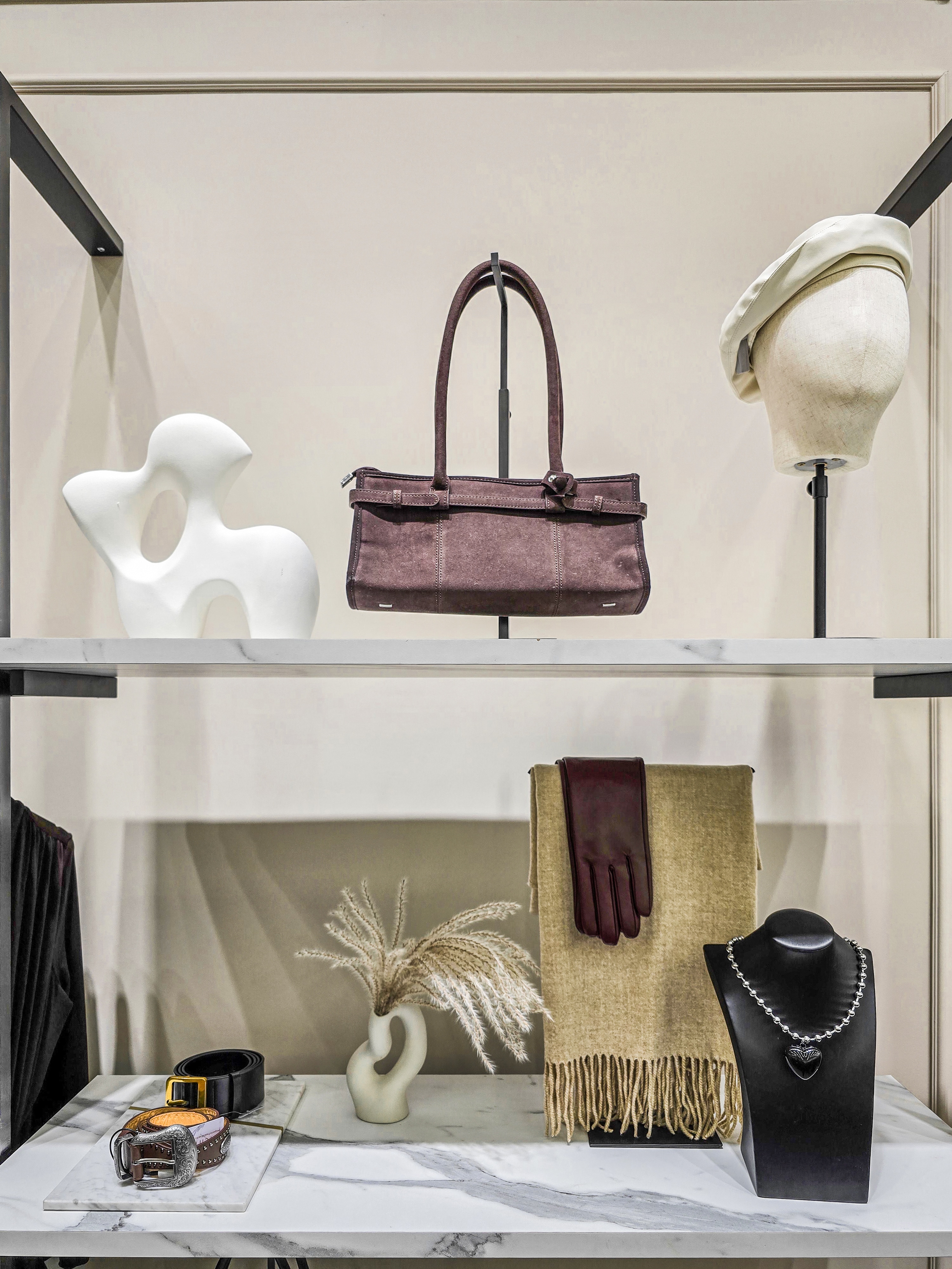 Lichi Stores - Mega Park