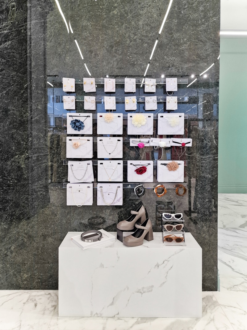 Lichi Stores - Infinity Mall