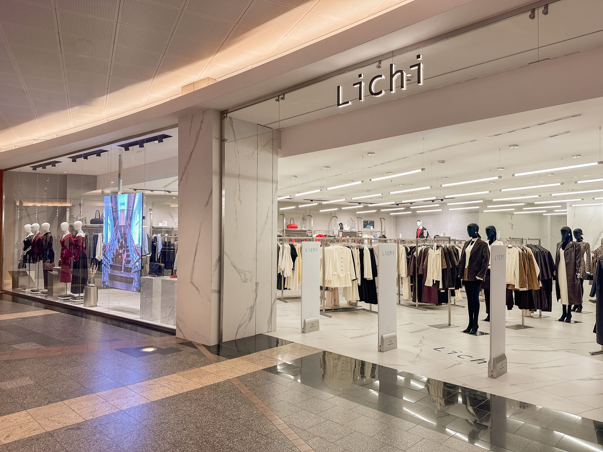 Lichi Stores - Złote Tarasy