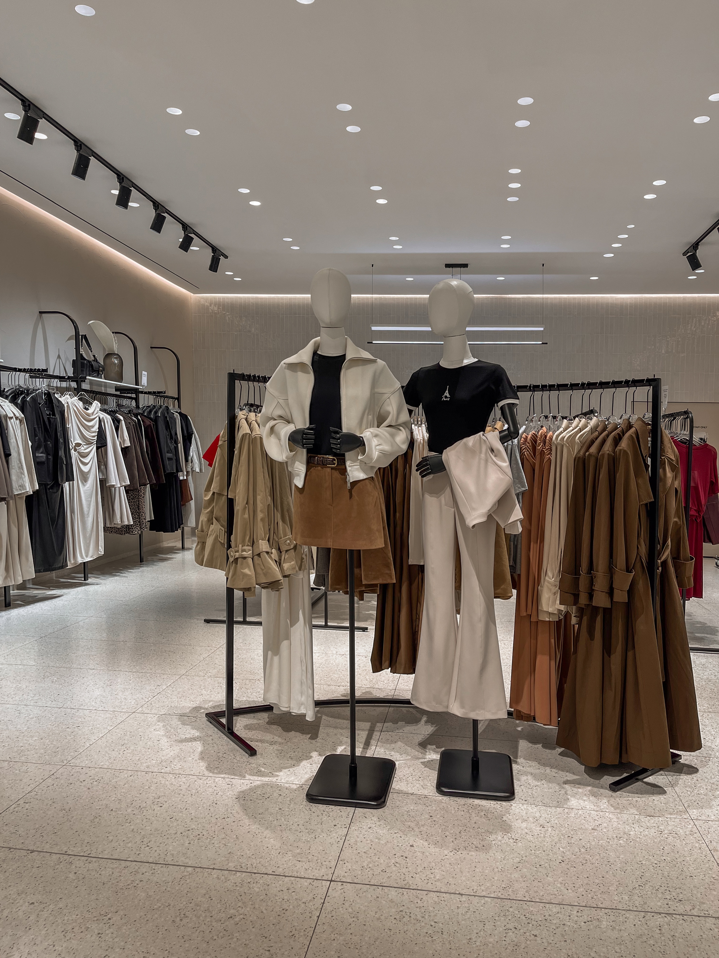 Lichi Stores - Mega Belaya Dacha