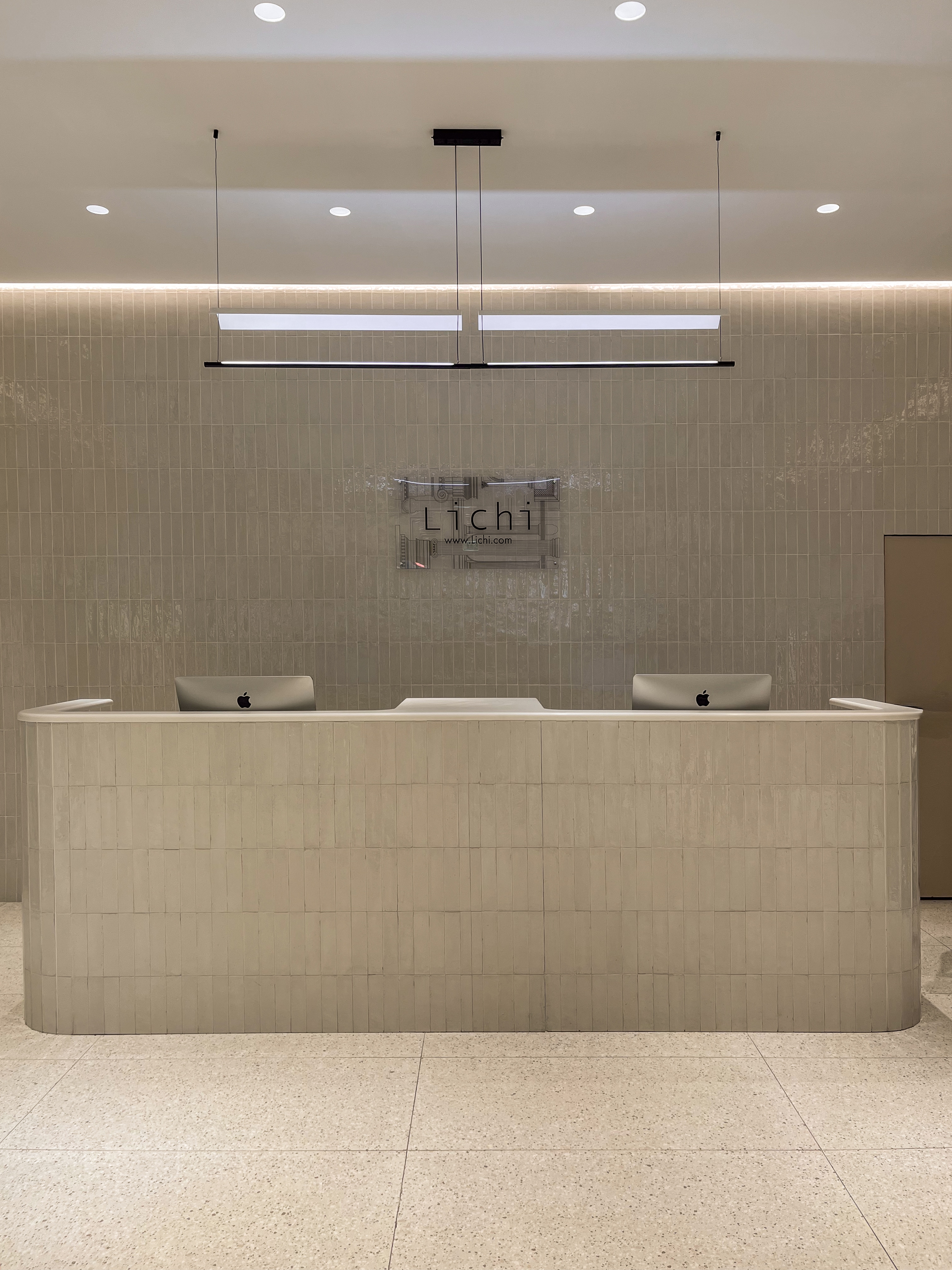 Lichi Stores - Mega Belaya Dacha