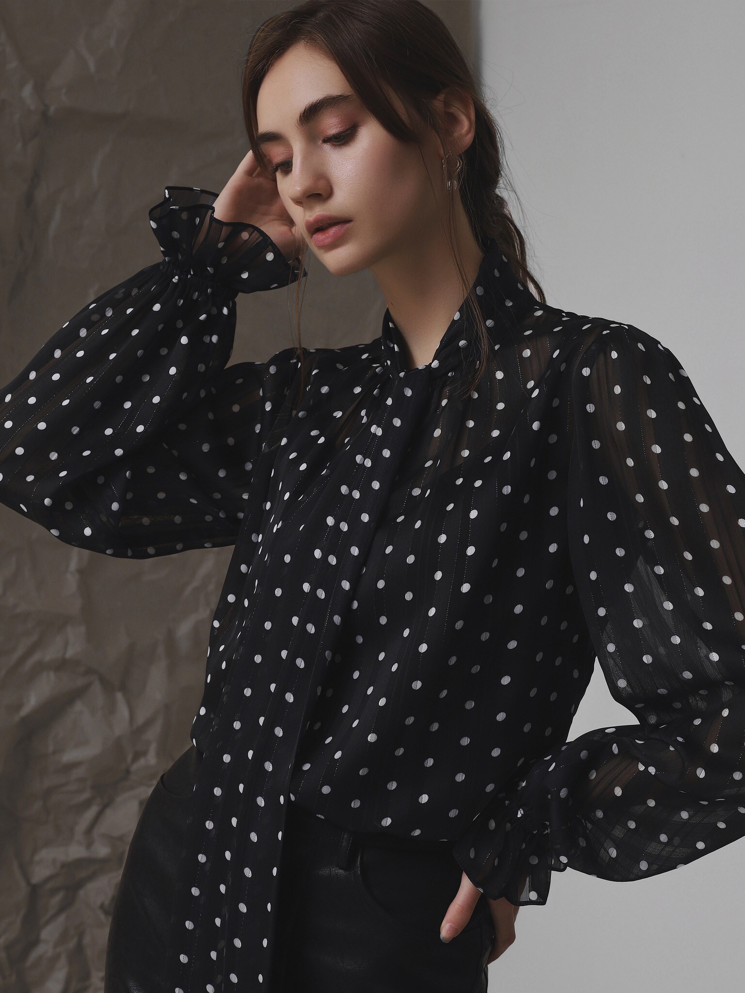 blouse polka dot online