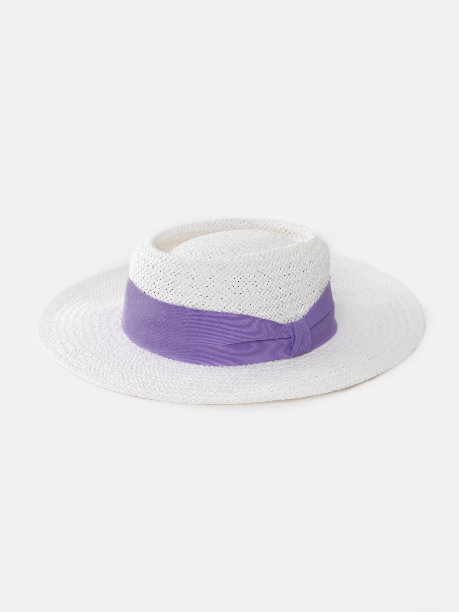 Ribbon-trimmed straw hat