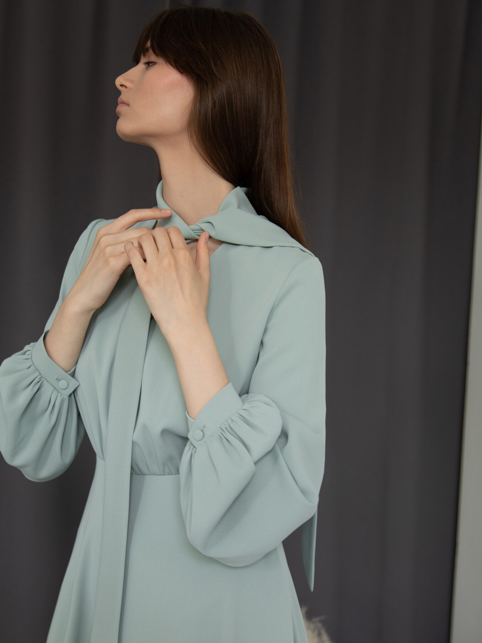 Tie-neck midi dress