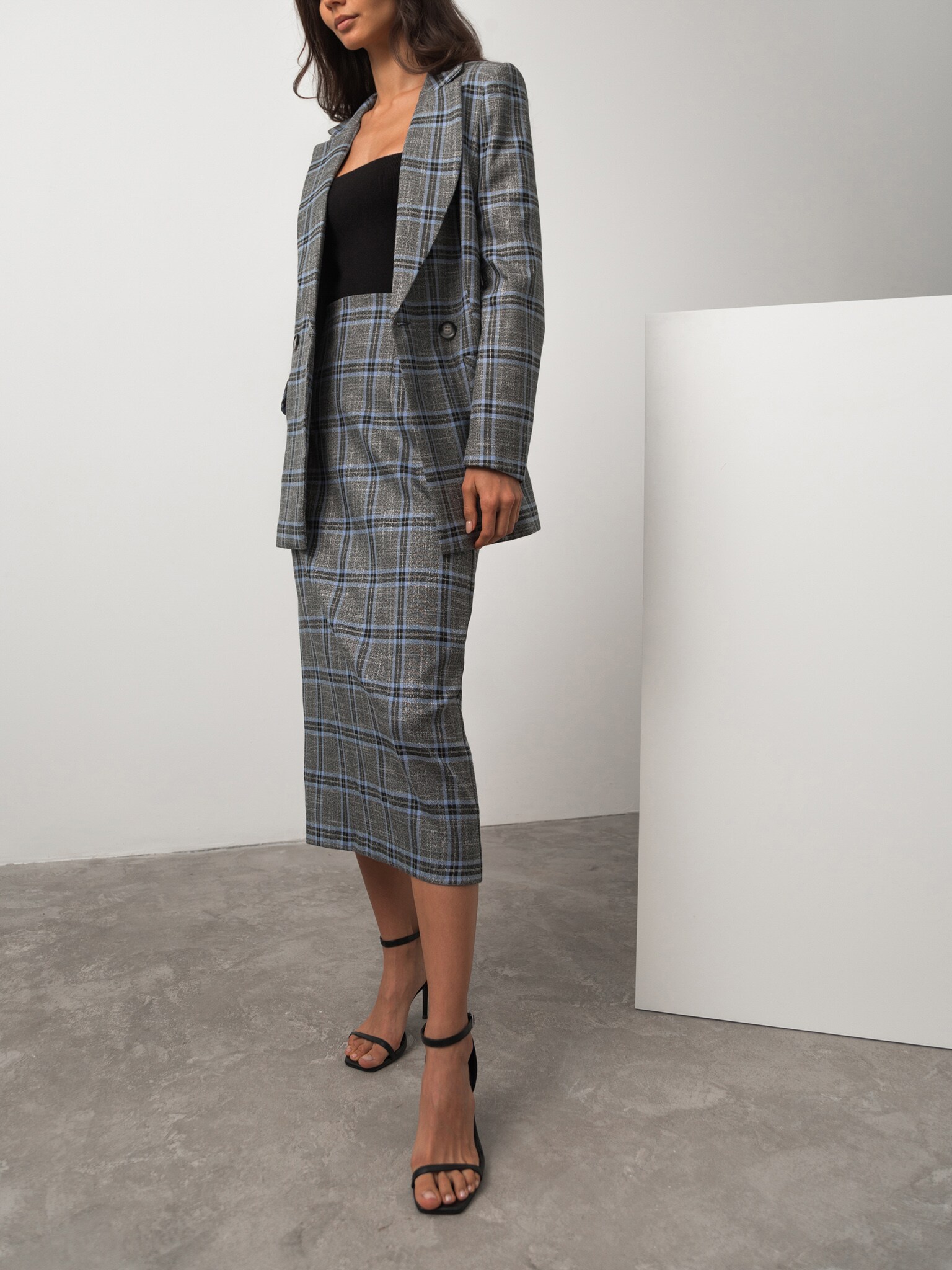 Double-breasted cotton-blend blazer