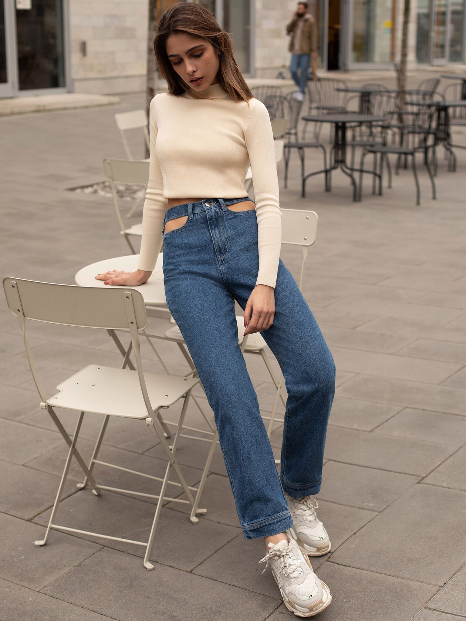LICHI - Online fashion store :: Cutout straight-leg jeans