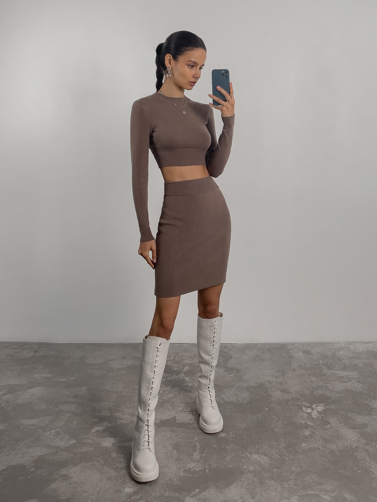 Fine-knit crop top