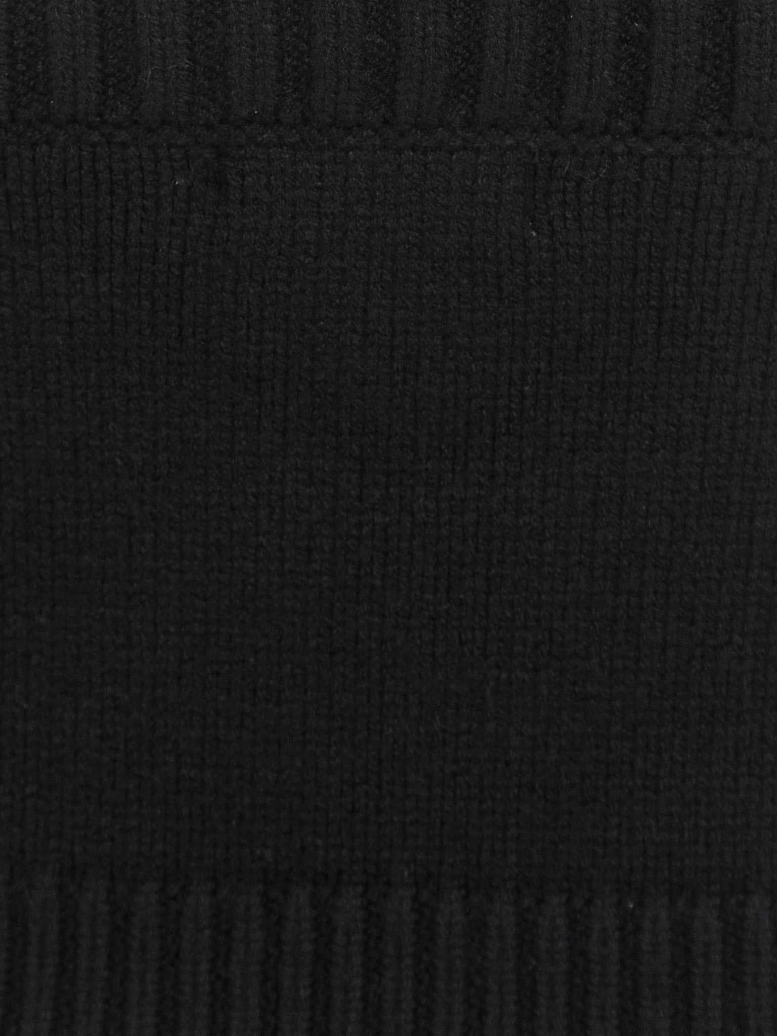 Slender-strap knitted crop top