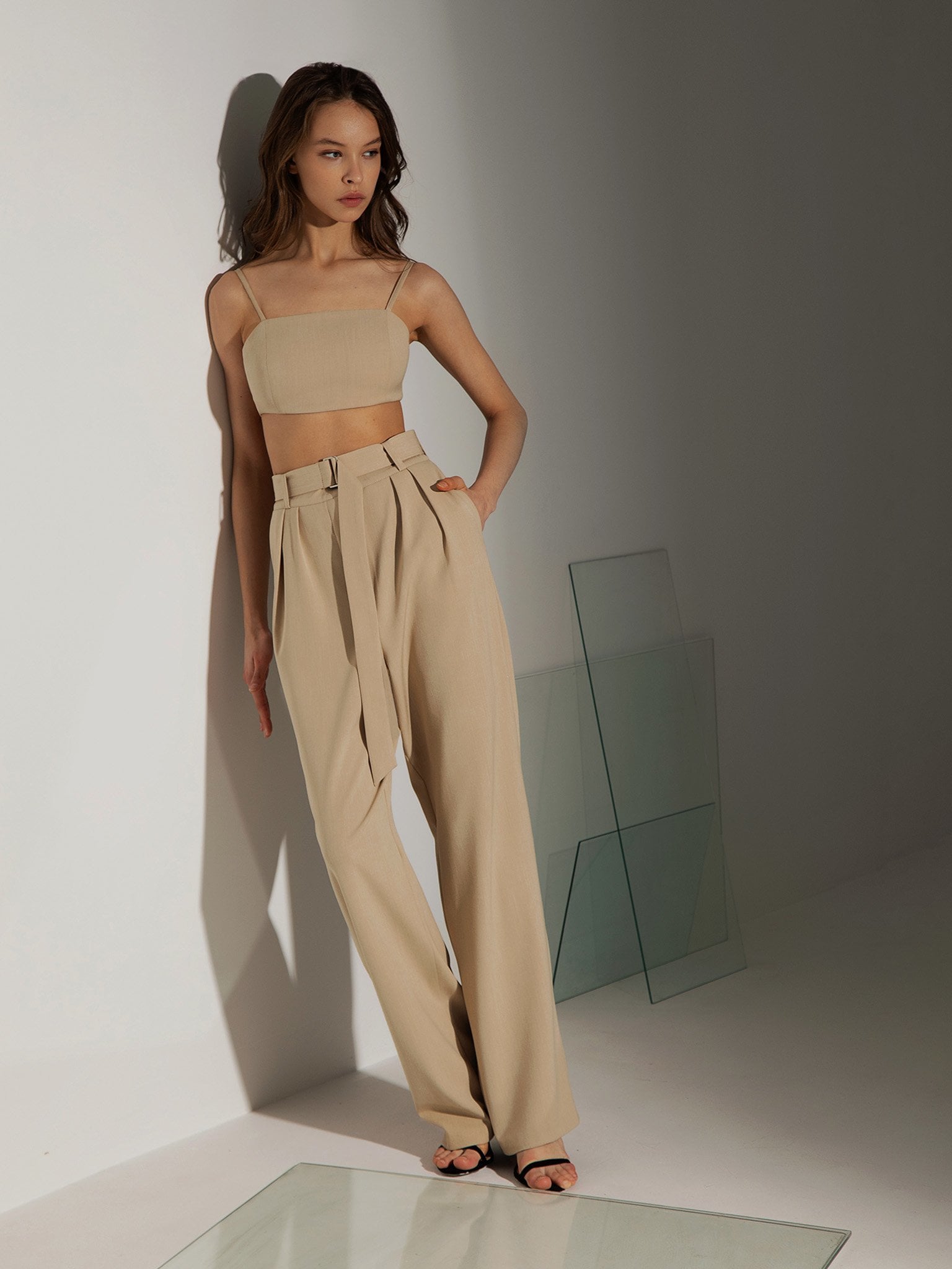 Belted wide-leg pants :: LICHI - Online fashion store