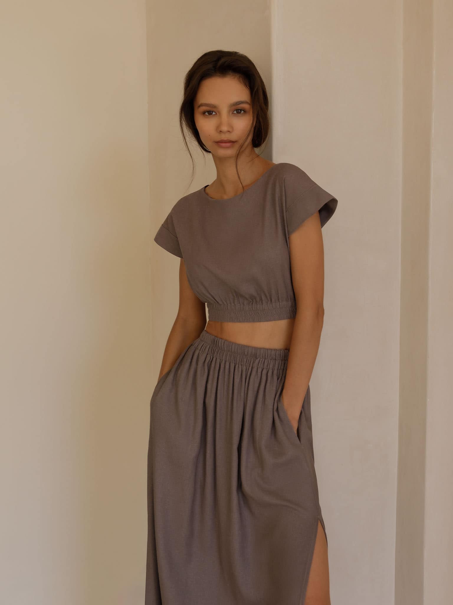 Slit-detailed linen maxi skirt