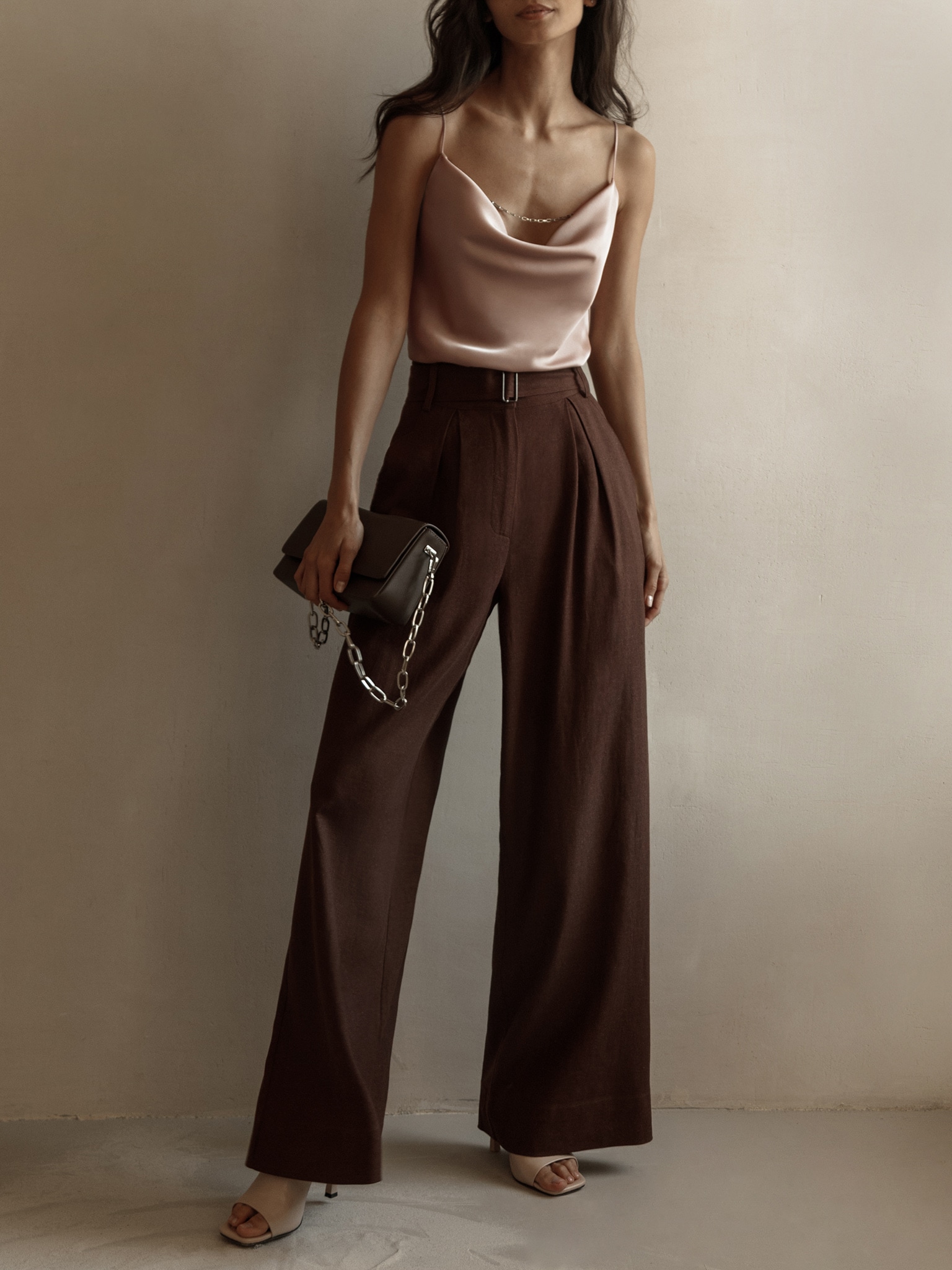 Brown Turtleneck with Wide Leg Pants Outfits (4 ideas & outfits) | Lookastic