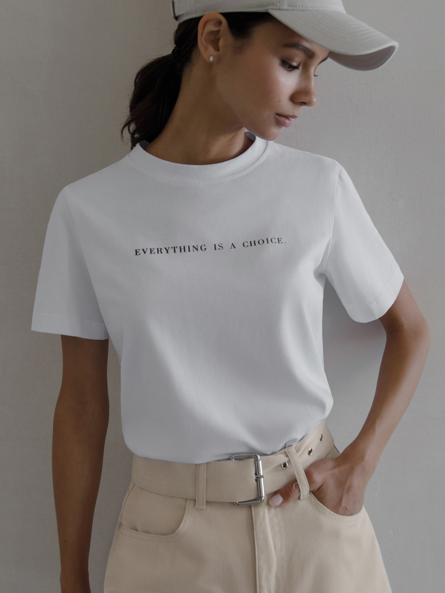 LICHI - Online fashion store :: Slogan-printed straight-line T-shirt