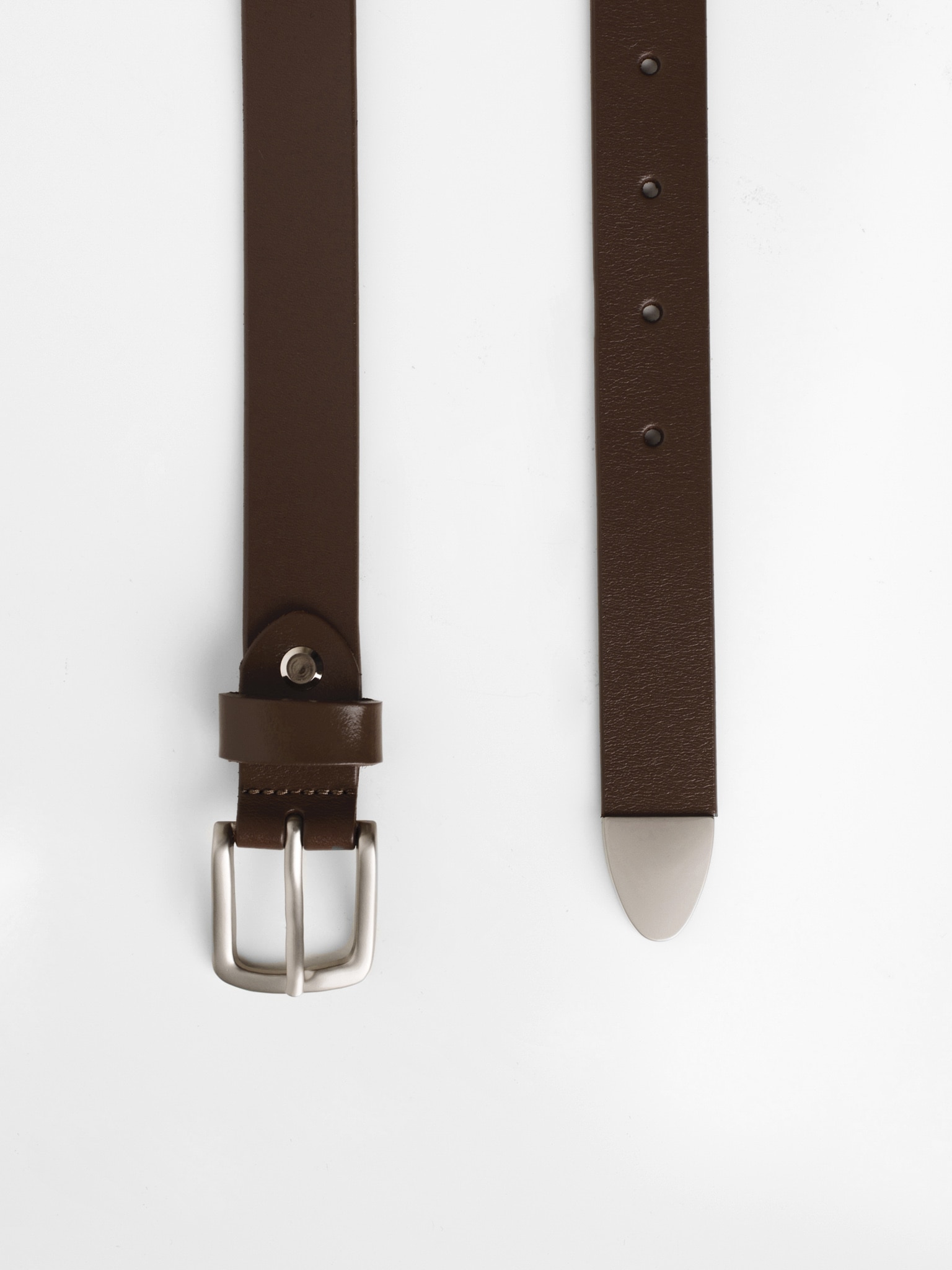 Matte leather belt