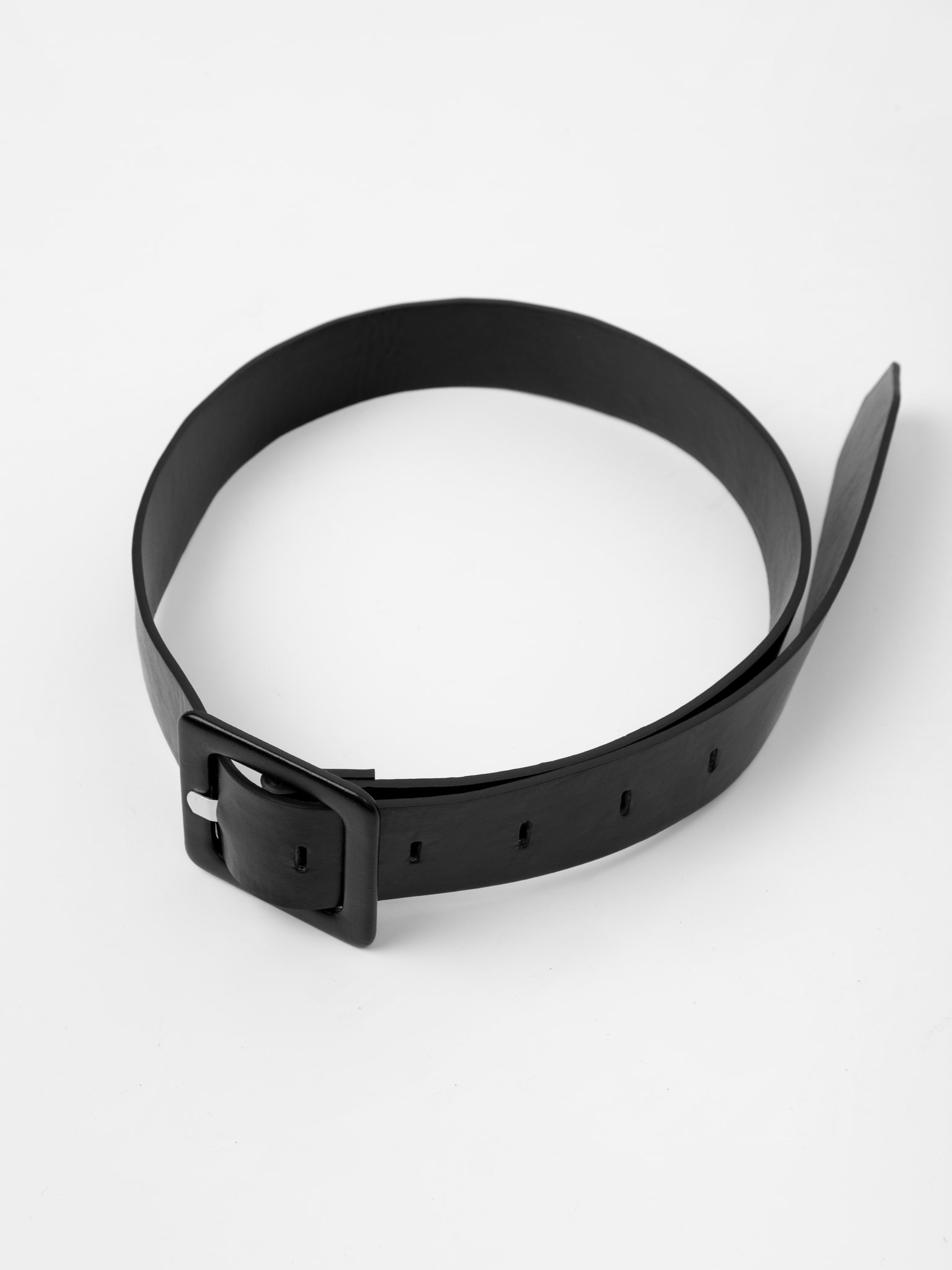 Square-buckle vegan-leather belt
