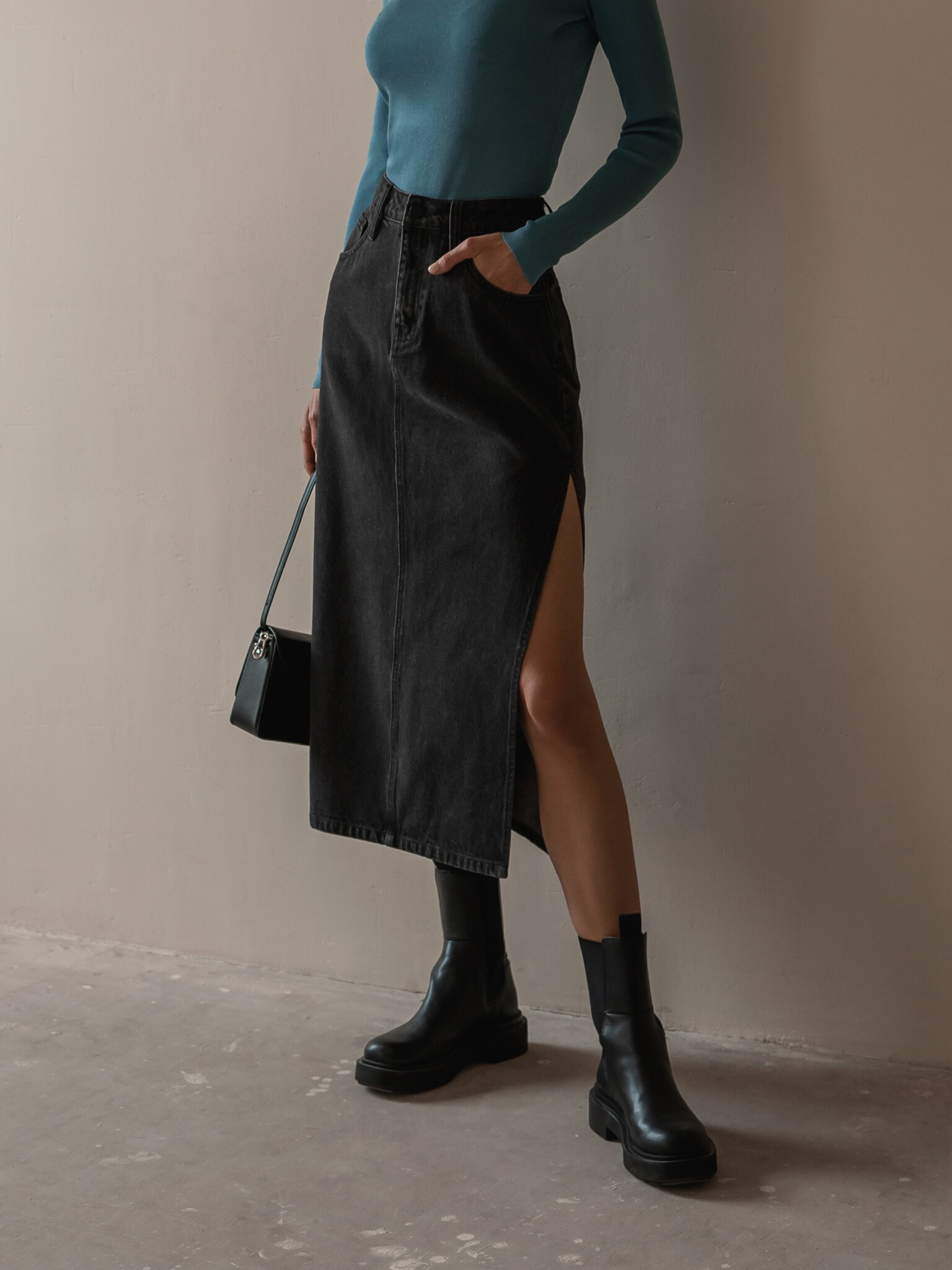 High-slit denim midi skirt :: LICHI - Online fashion store