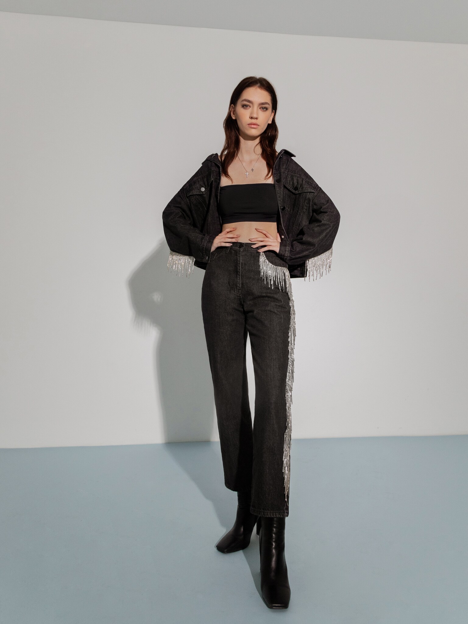 LICHI - Online fashion store :: Straight-leg jeans with rhinestone fringe