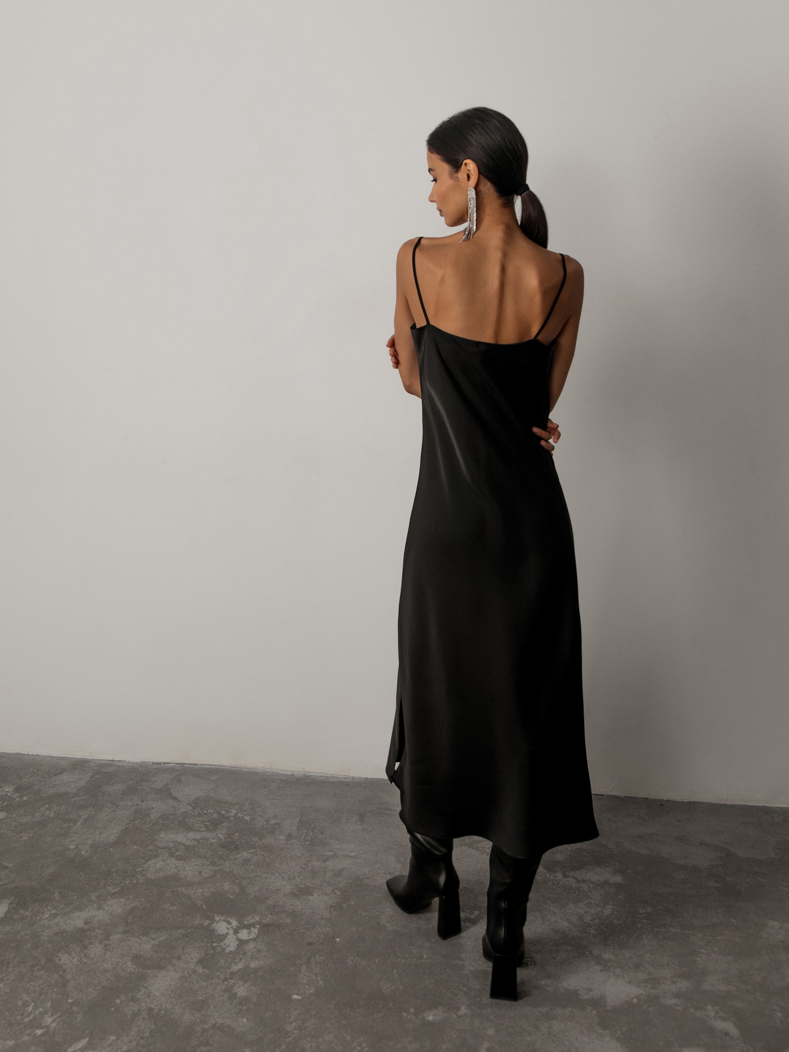 LICHI - Online fashion store :: Satin slip midi dress