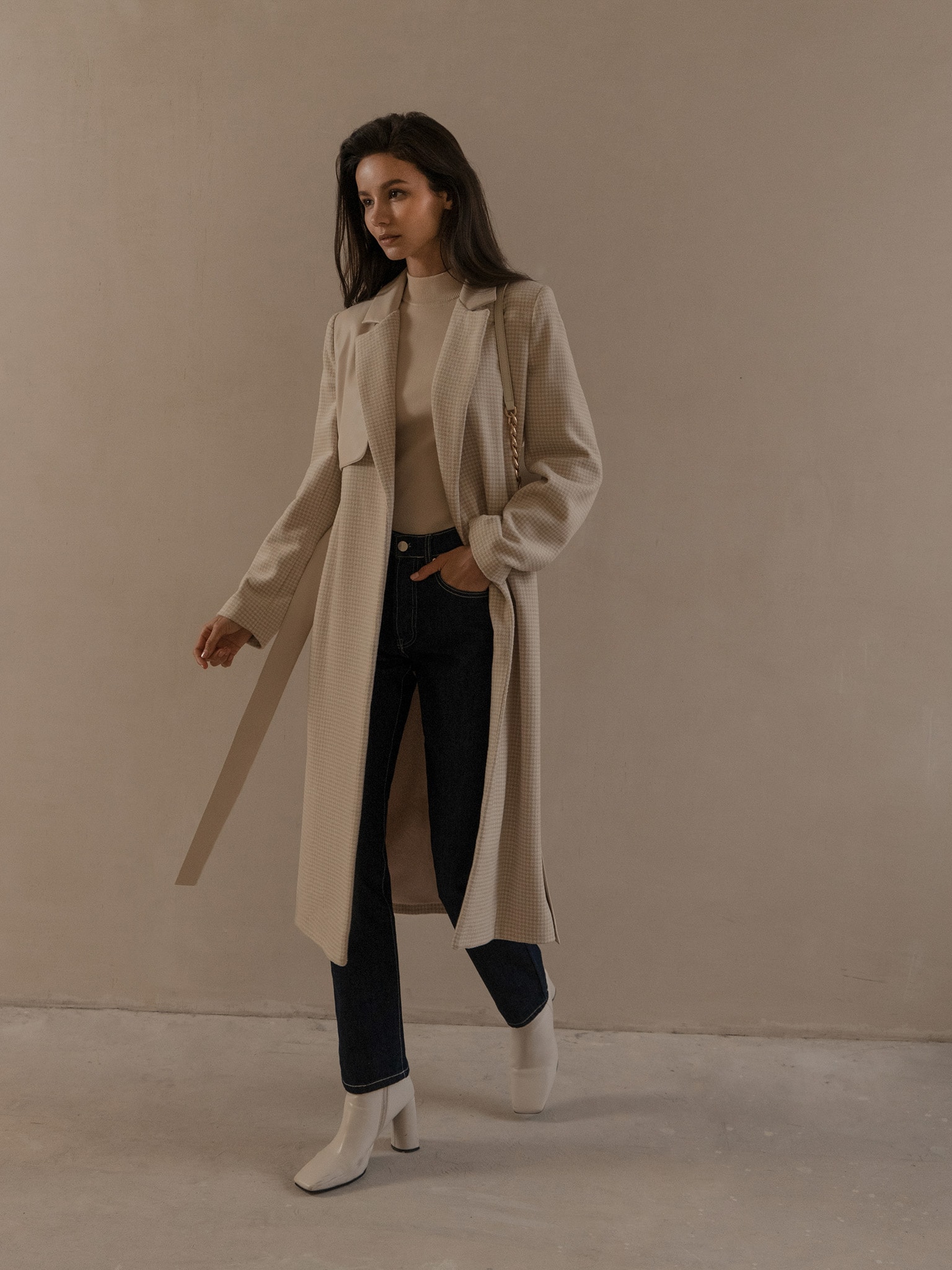 Straight wool coat with vegan-leather details
