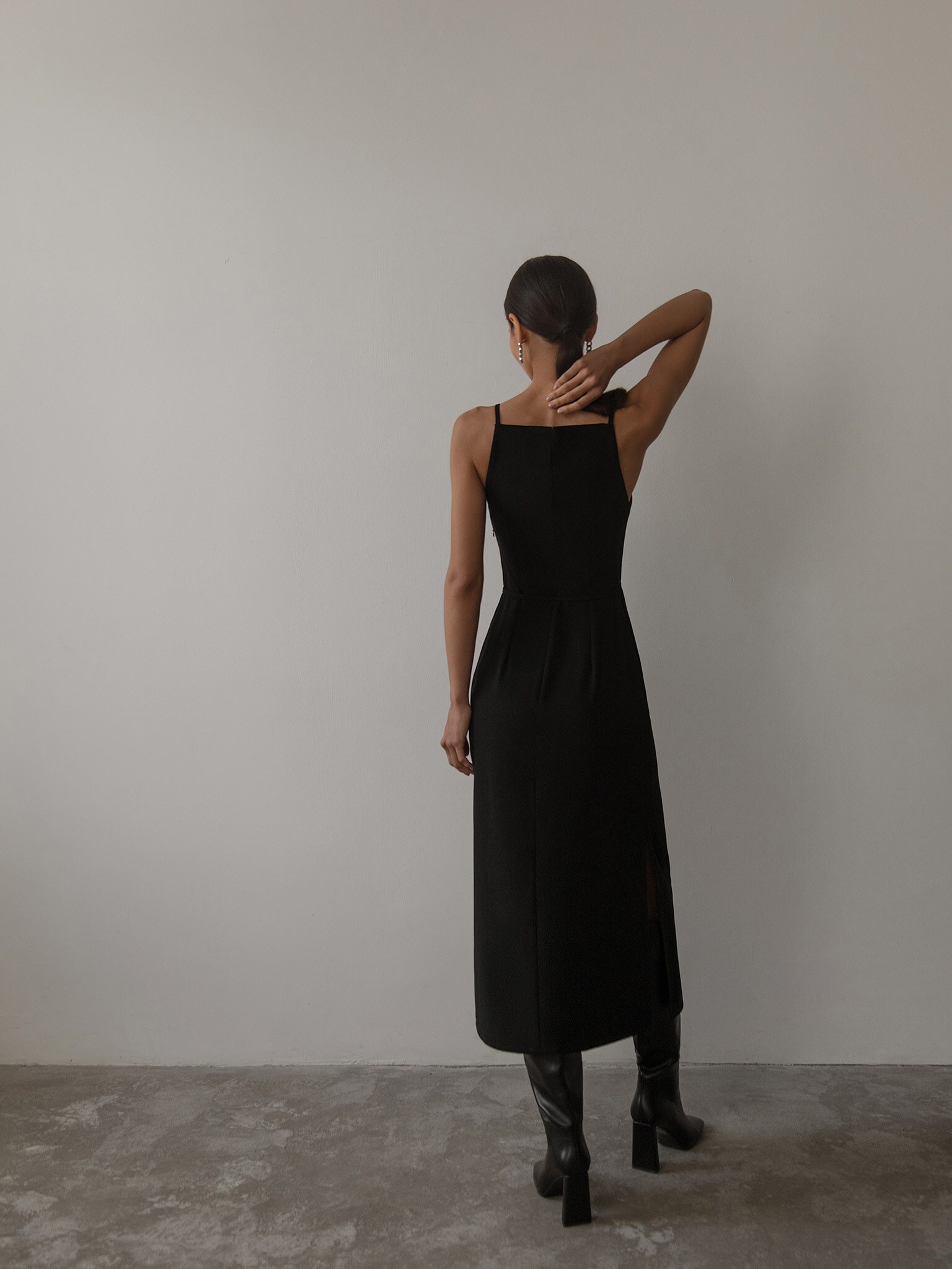 Skinny-strap tie-waist midi dress :: LICHI - Online fashion store