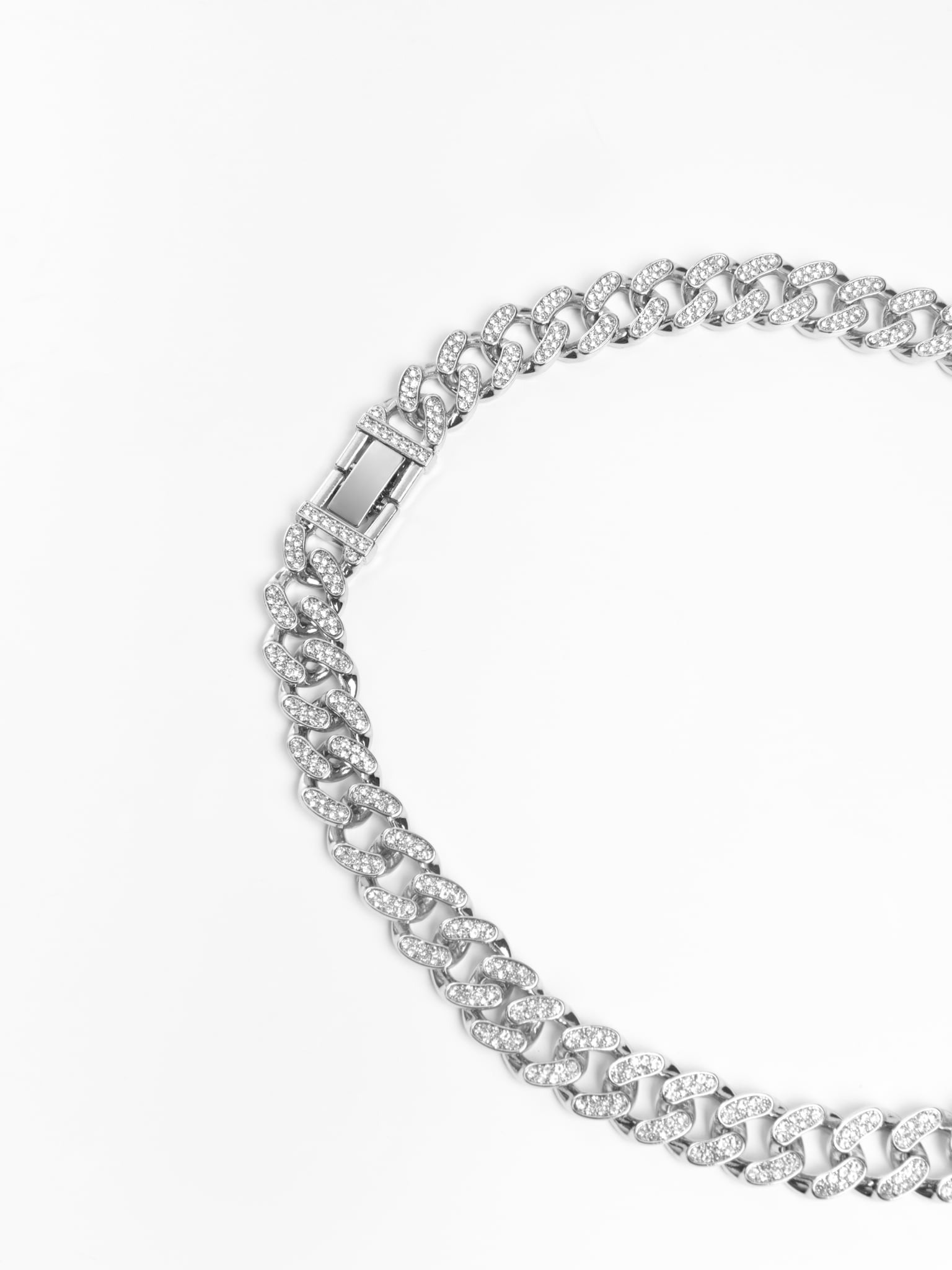 Rhinestone chain necklace