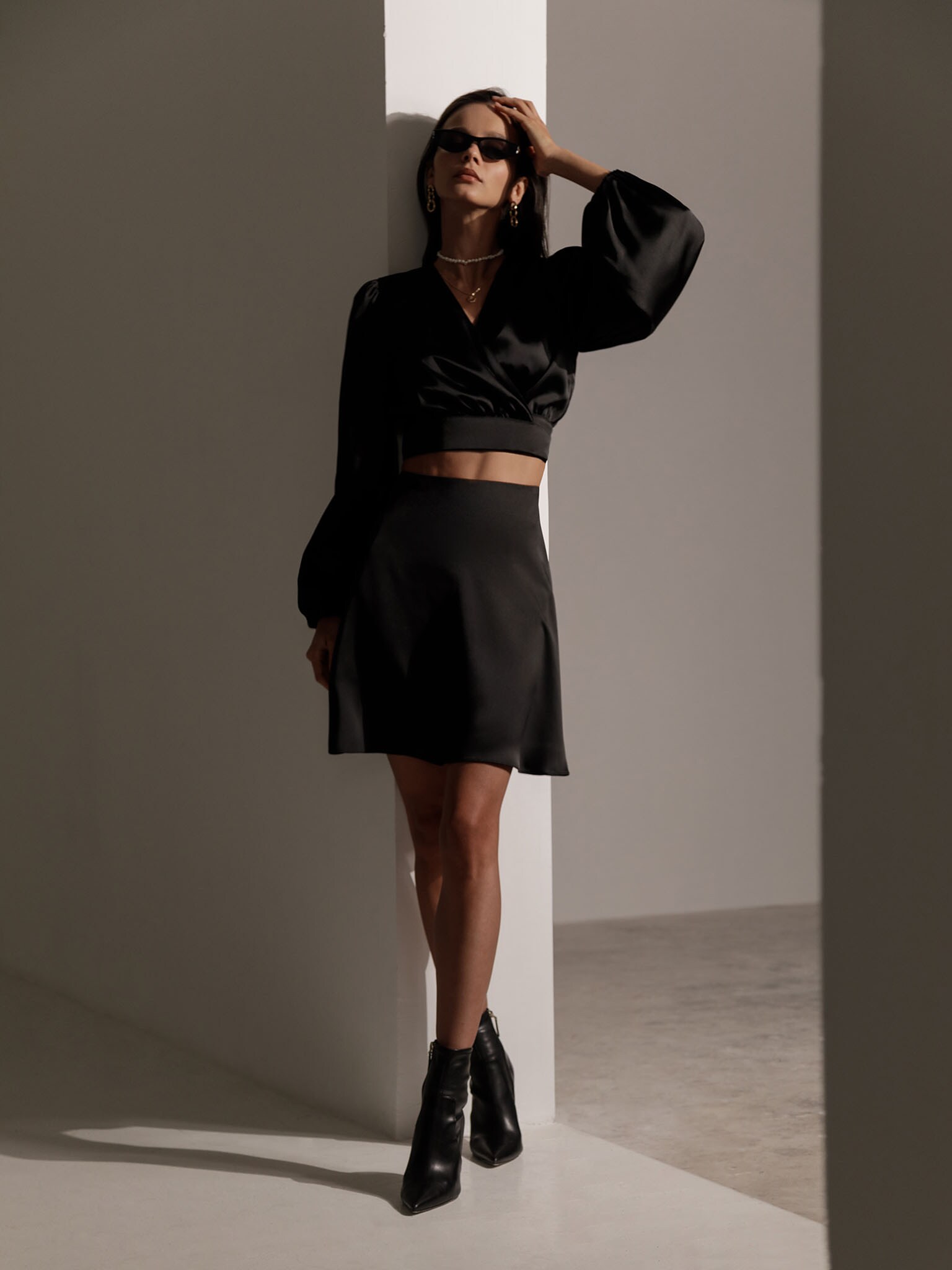 Satin mini skirt :: LICHI - Online fashion store