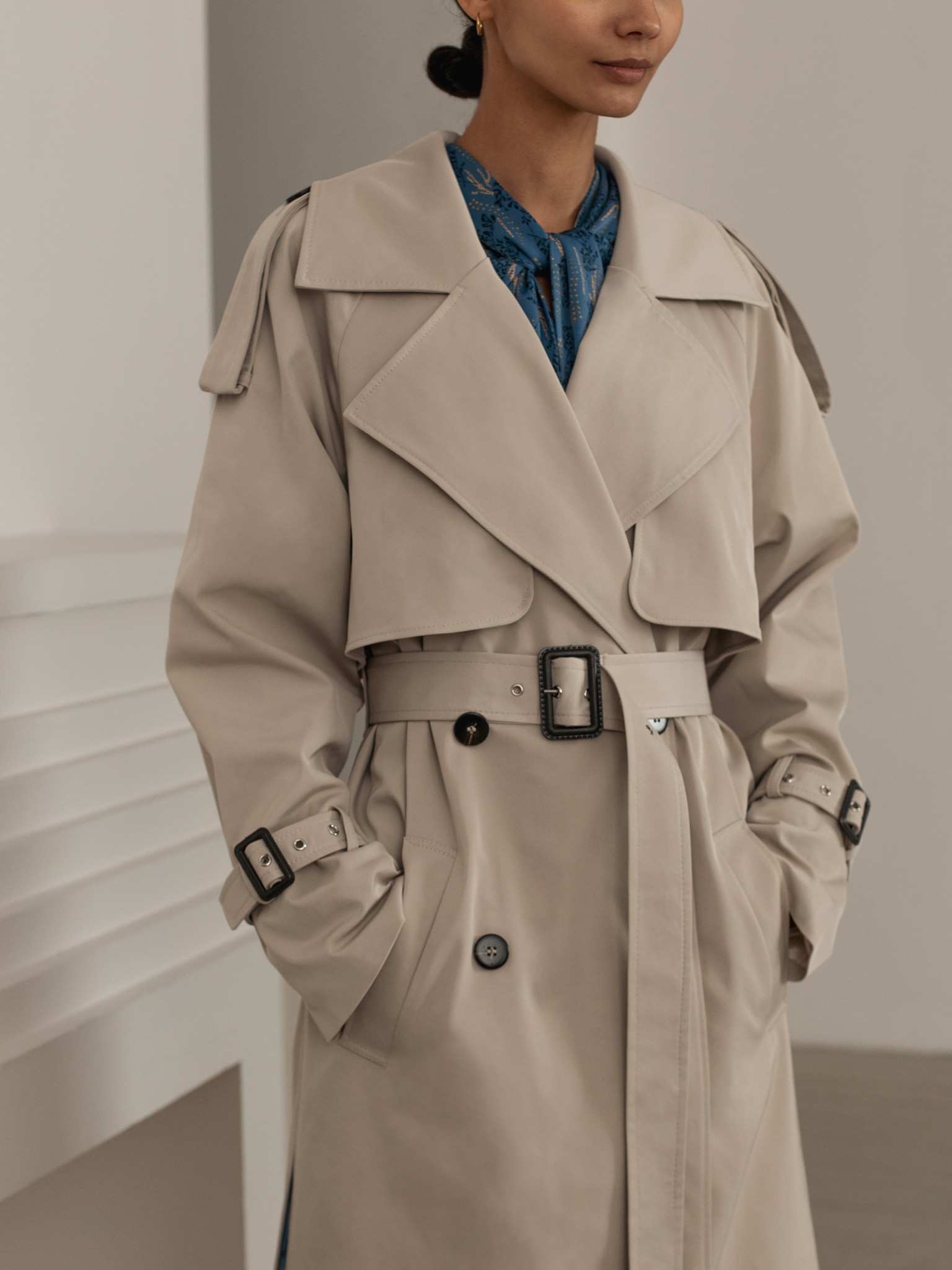 Oversized vegan-leather trench coat :: LICHI - Online fashion store