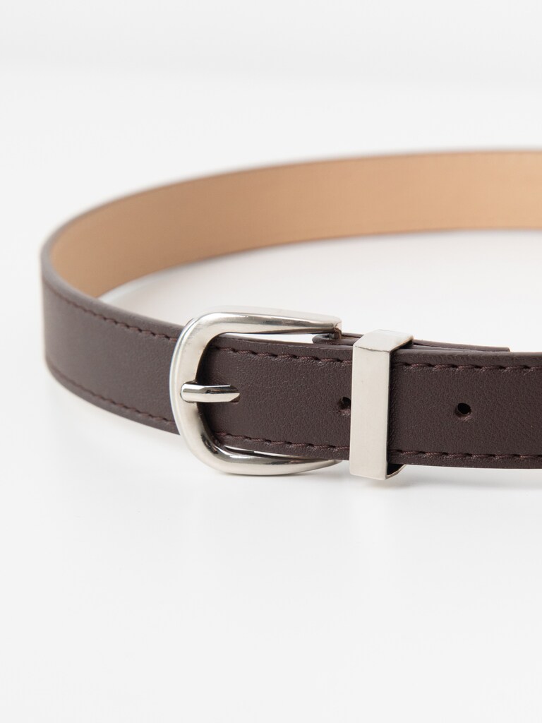 LICHI - Online fashion store :: Oval-buckle belt with extra loops