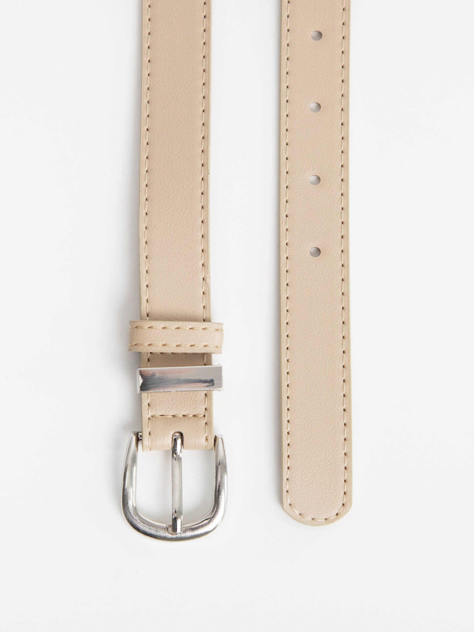 LICHI - Online fashion store :: Oval-buckle belt with extra loops