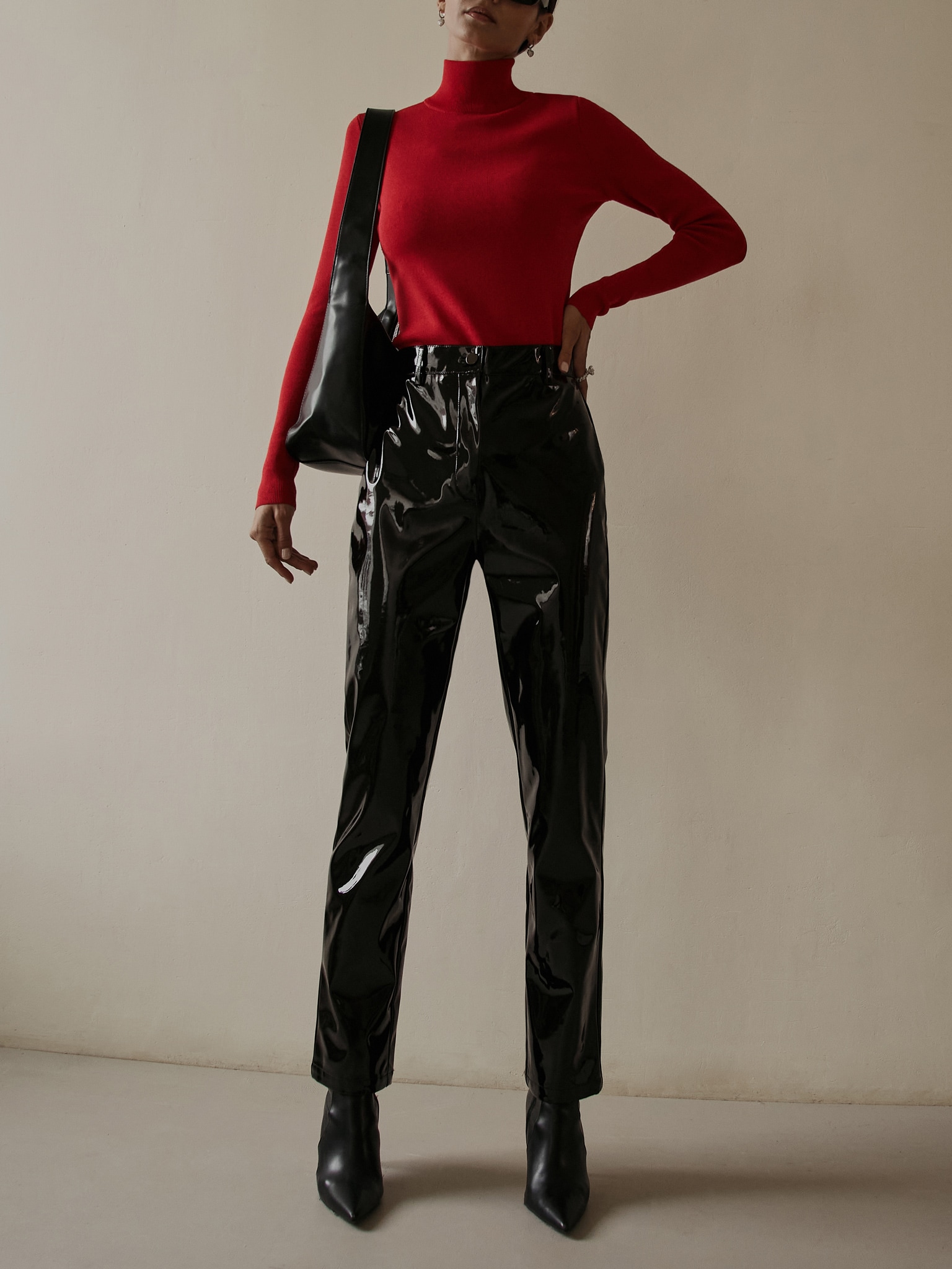 Straight-leg patent vegan-leather pants :: LICHI - Online fashion