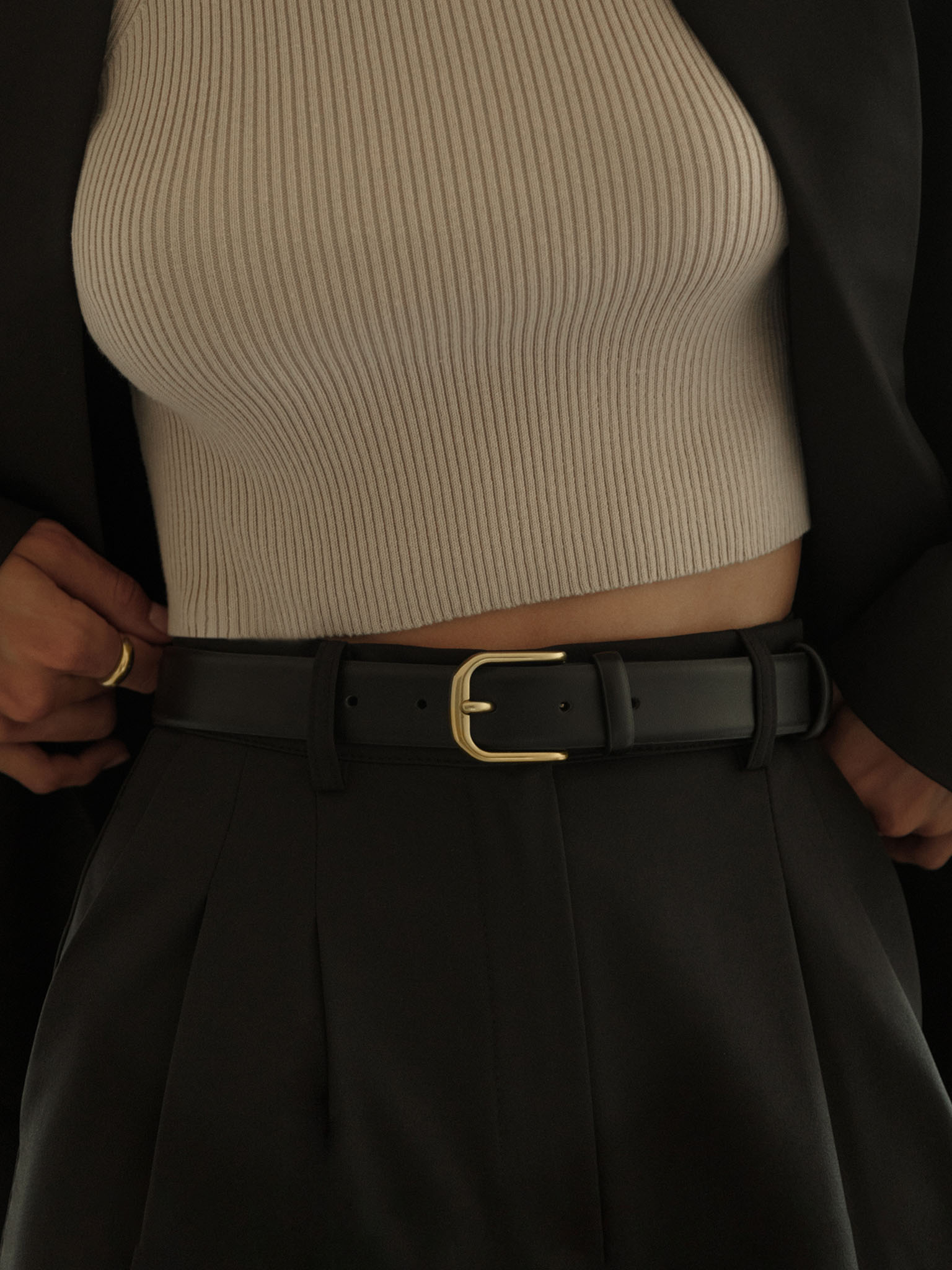 LICHI - Online fashion store :: Leather belt with wide buckle