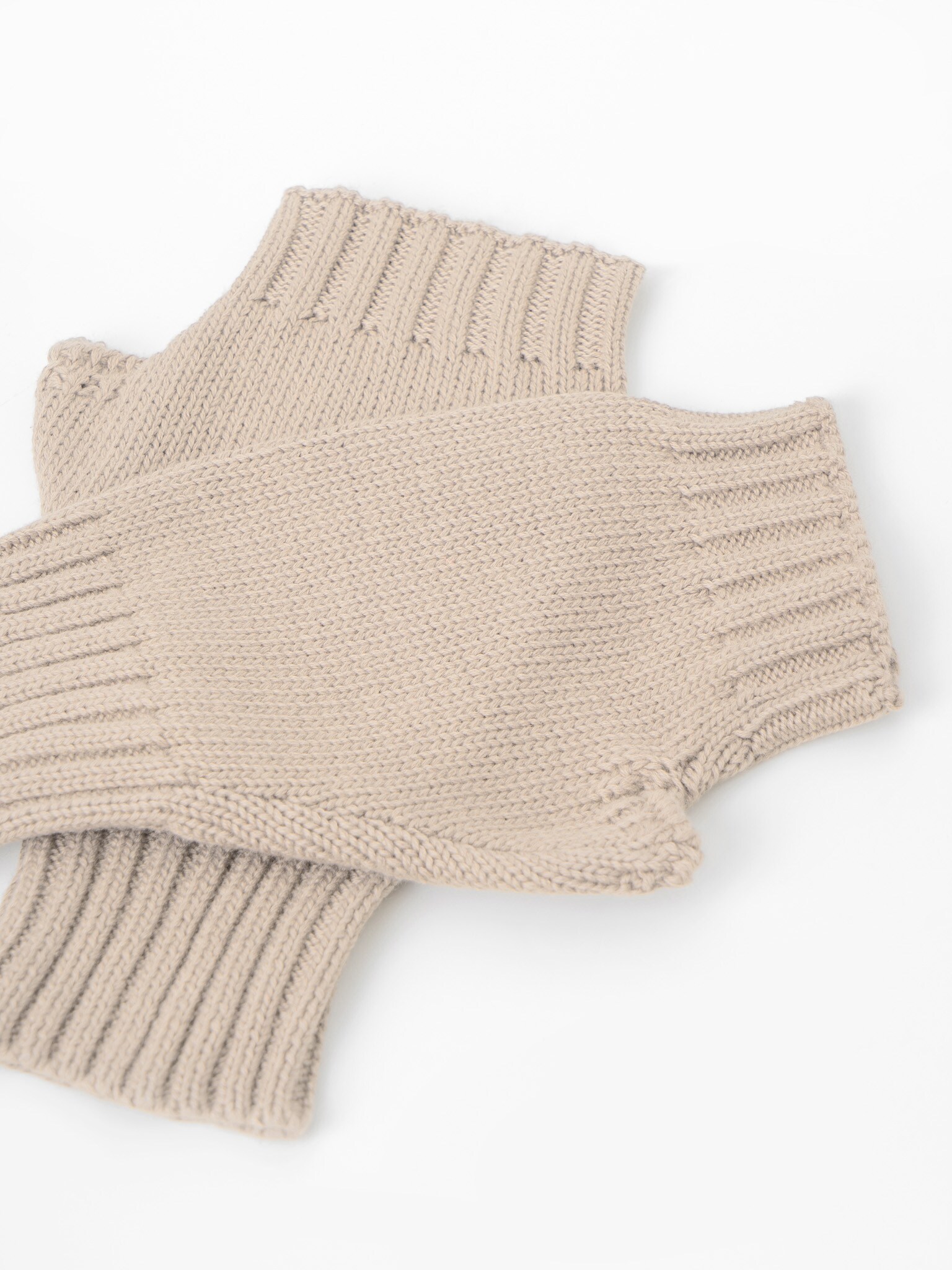 fine knit gloves