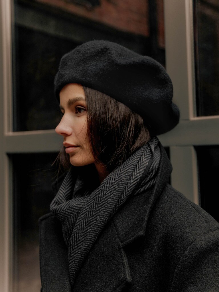 LICHI - Online fashion store :: Fine-knit wool beret