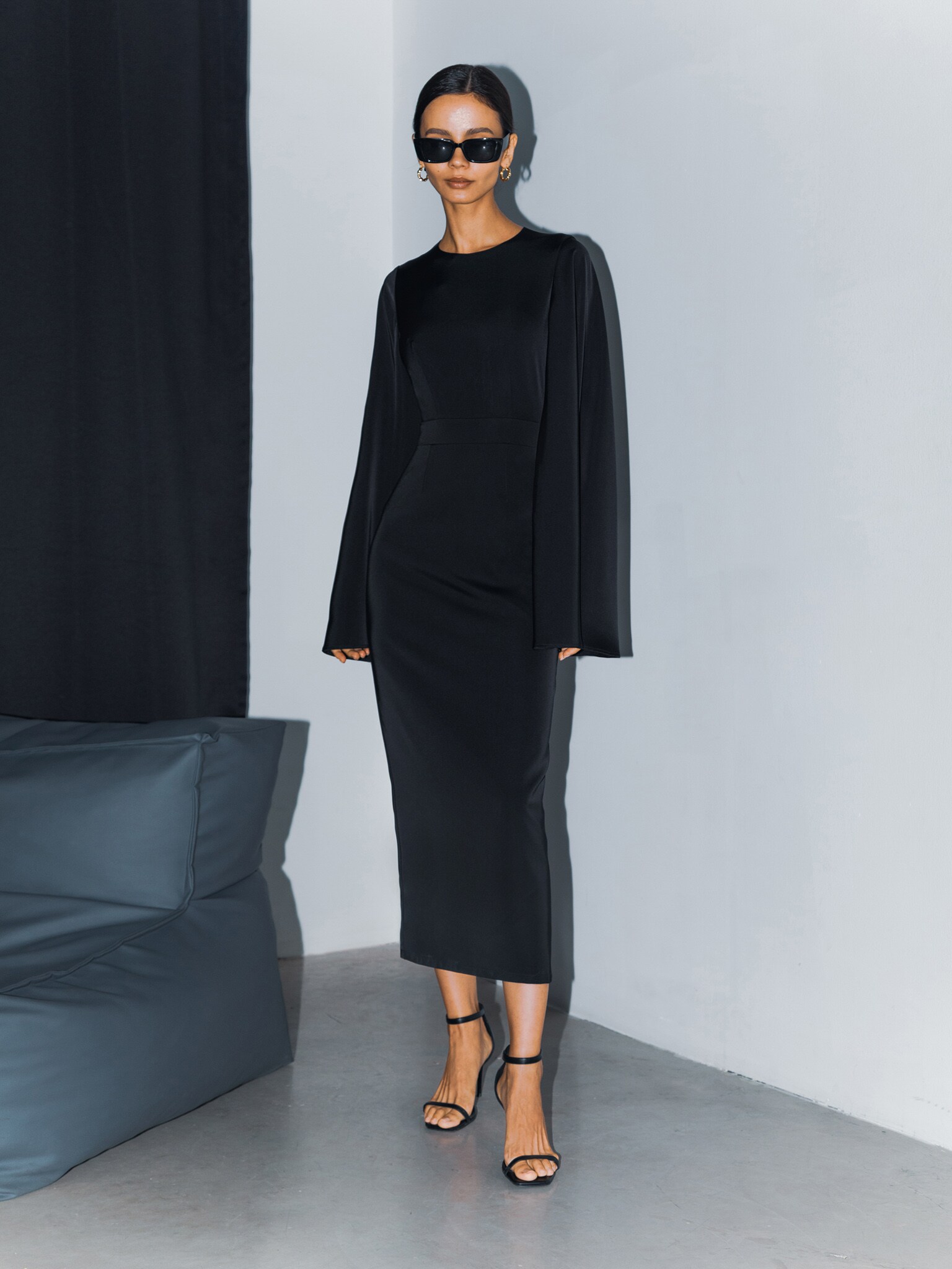 Flaredsleeve openback midi dress LICHI Online fashion store