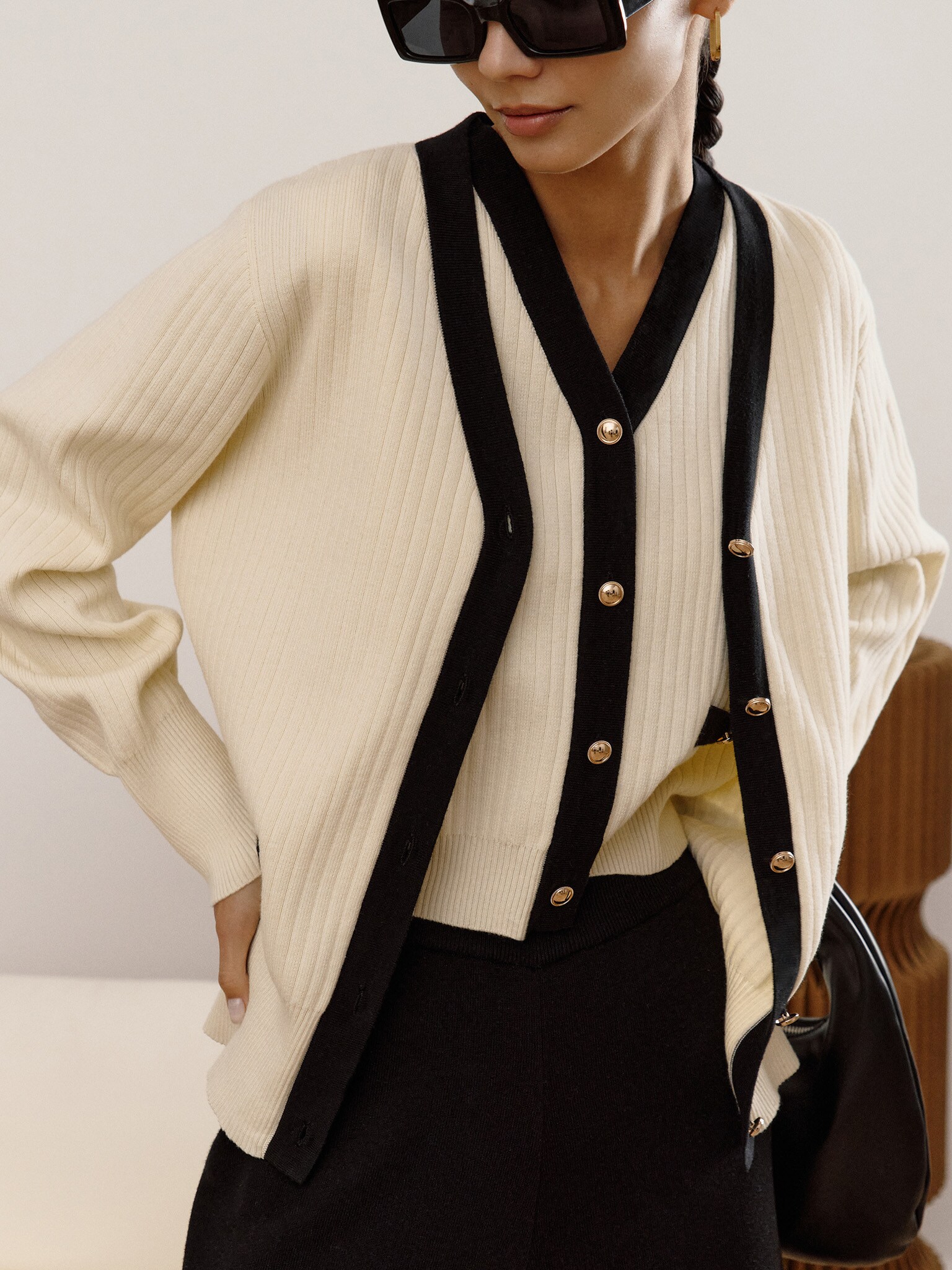 Oversized knitted cardigan with contrast details :: LICHI - Online ...