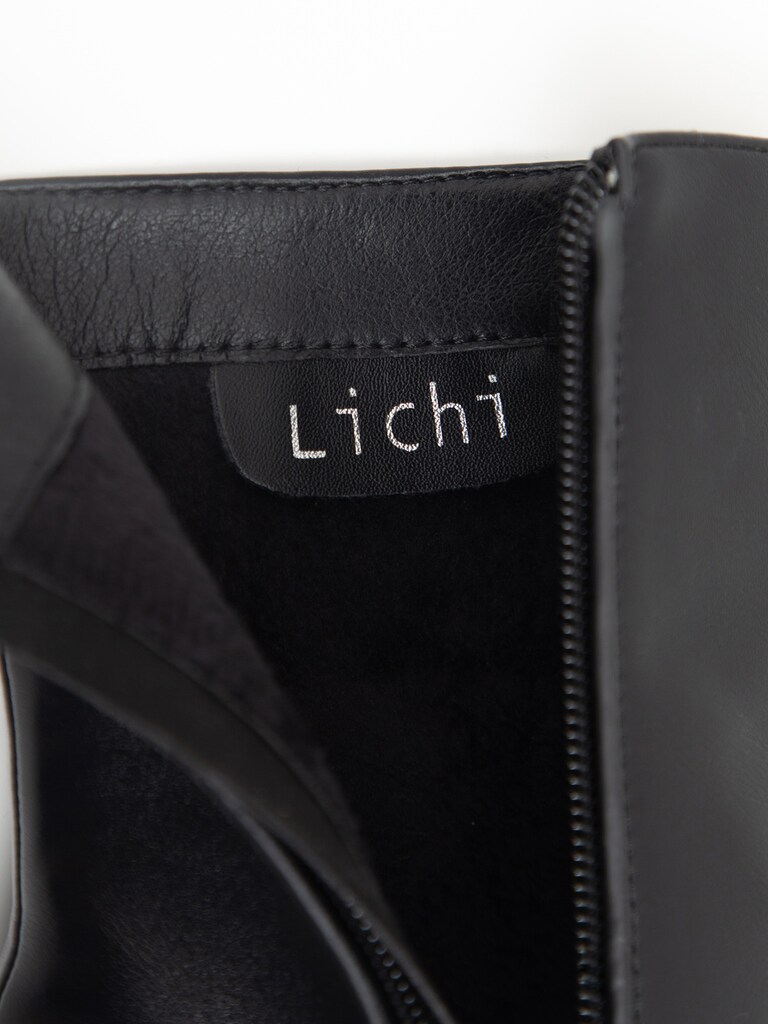 Platform boots with square toe :: LICHI - Online fashion store