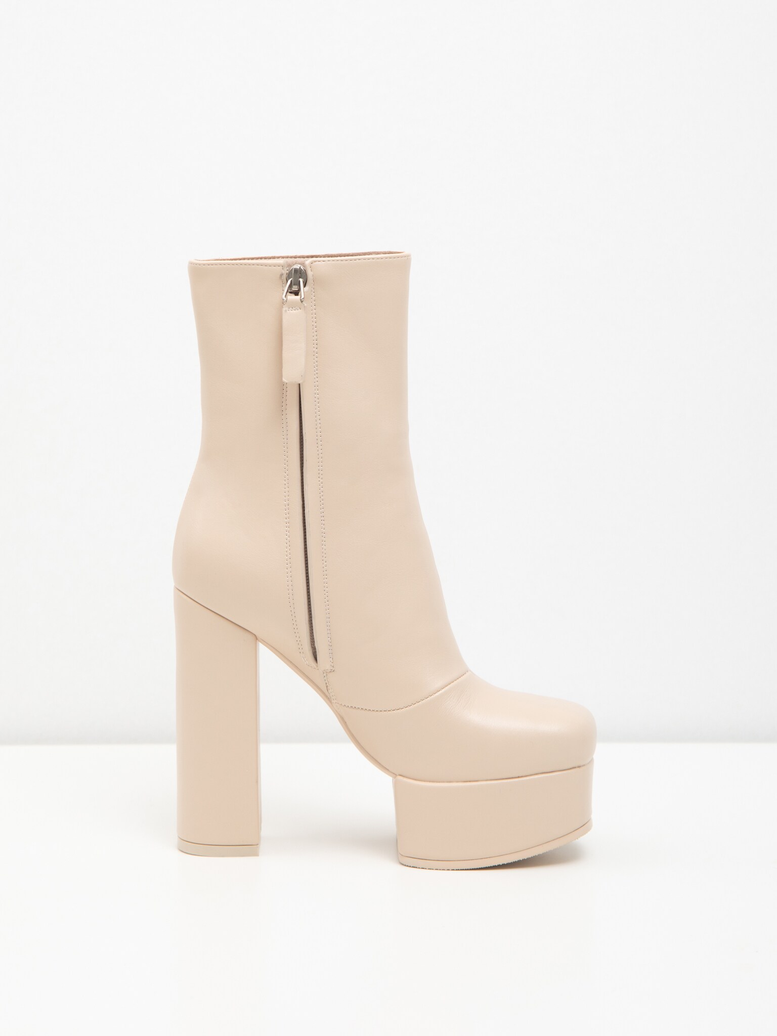 Ботильоны на платформе с прямоугольным мысом :: LICHI - Online fashion ...