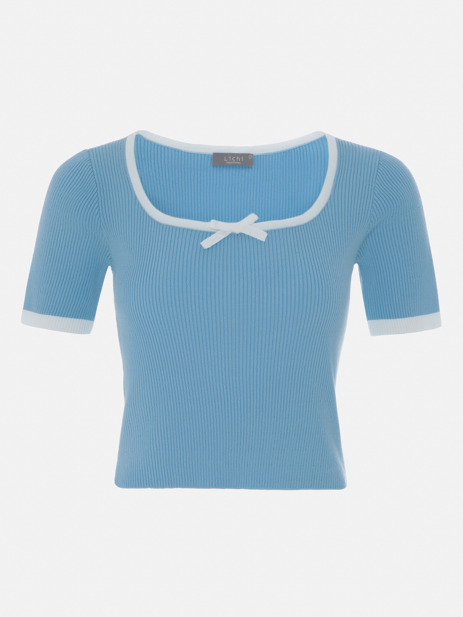 Fitted top with decor on the collar :: LICHI - Online fashion store