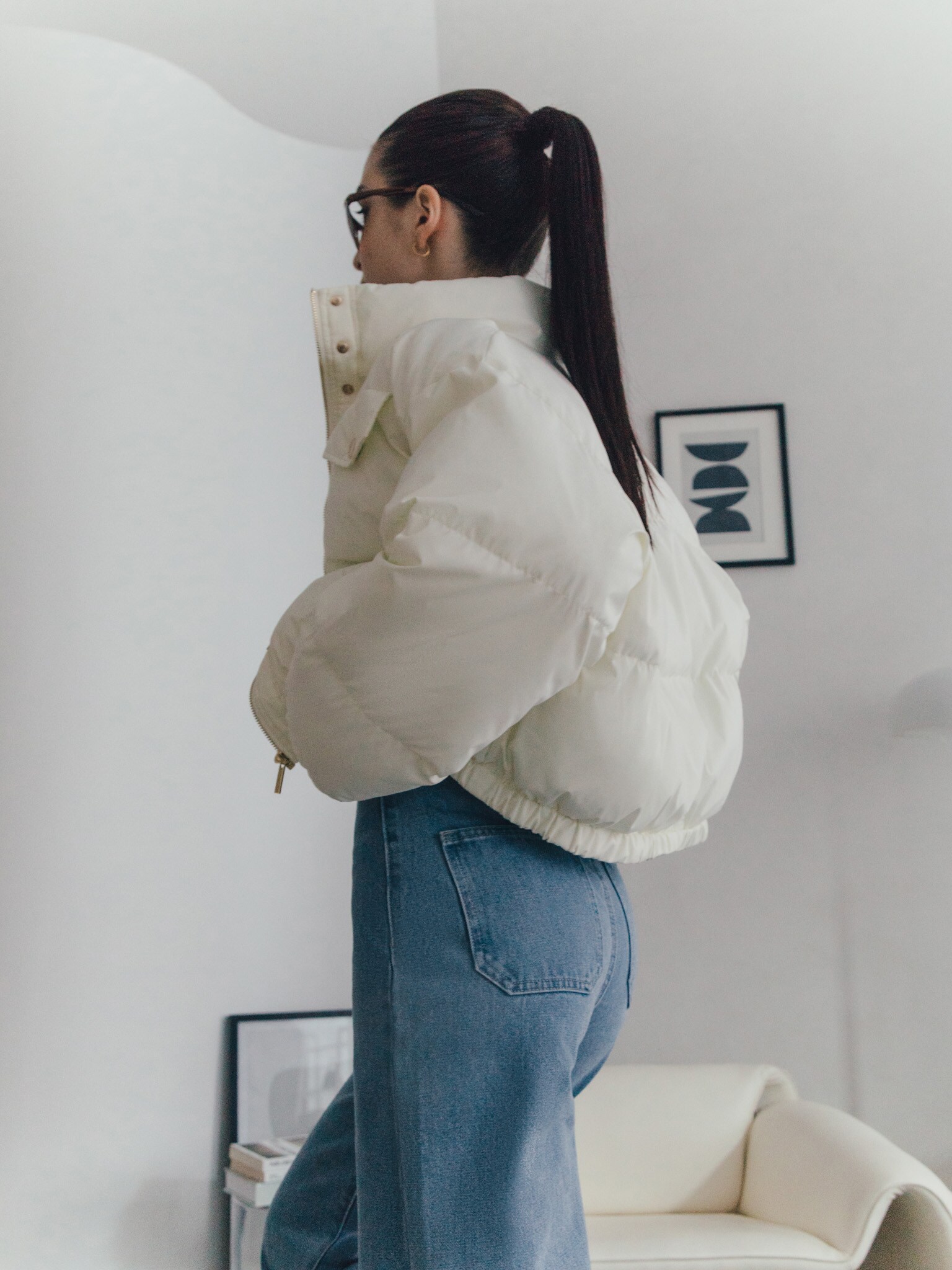Объемная укороченная куртка на кнопках :: LICHI - Online fashion store