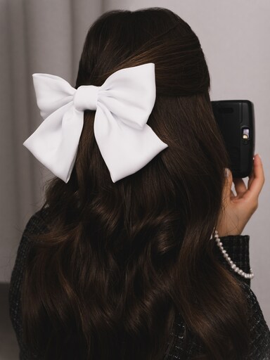 LV Signature Bow❤️, Bow Hair Clip