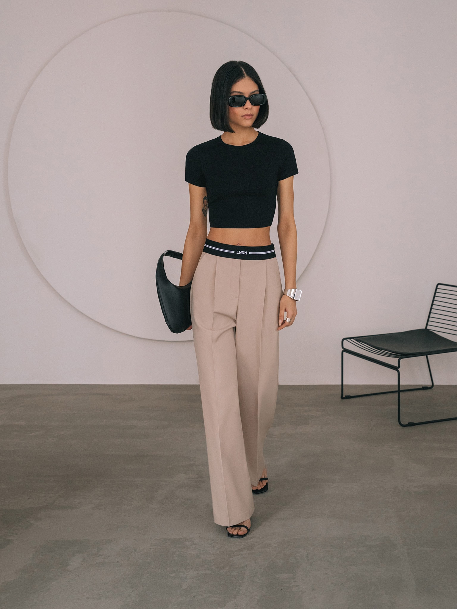 Loose-fitting trousers with a wide belt :: LICHI - Online fashion store