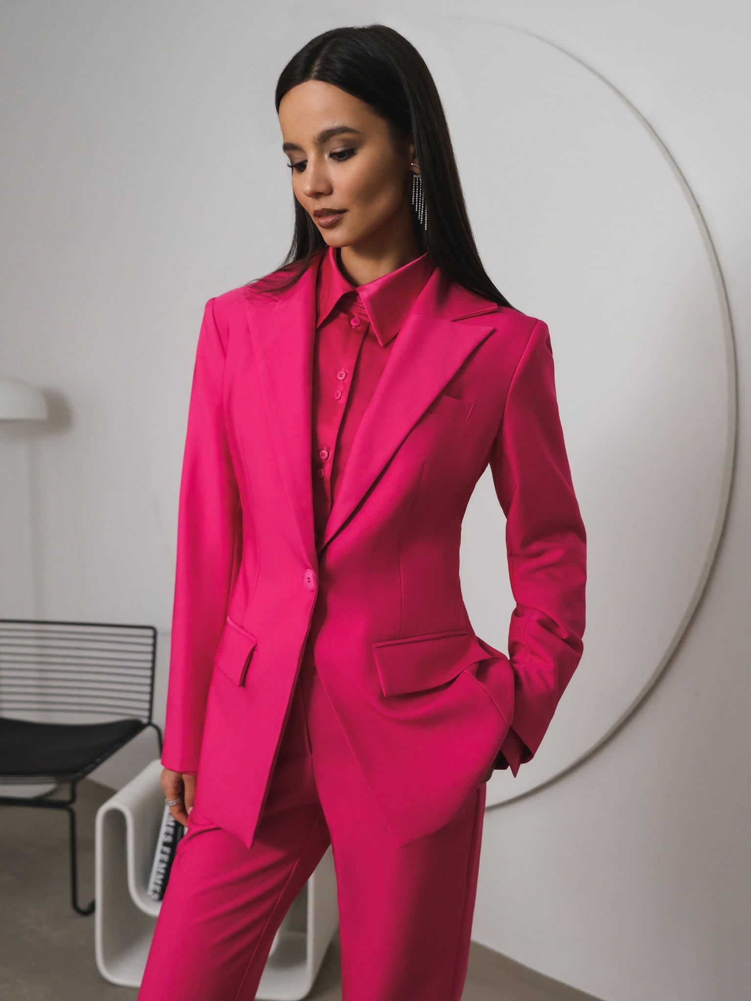 Single-breasted blazer in suiting fabric :: LICHI - Online fashion store