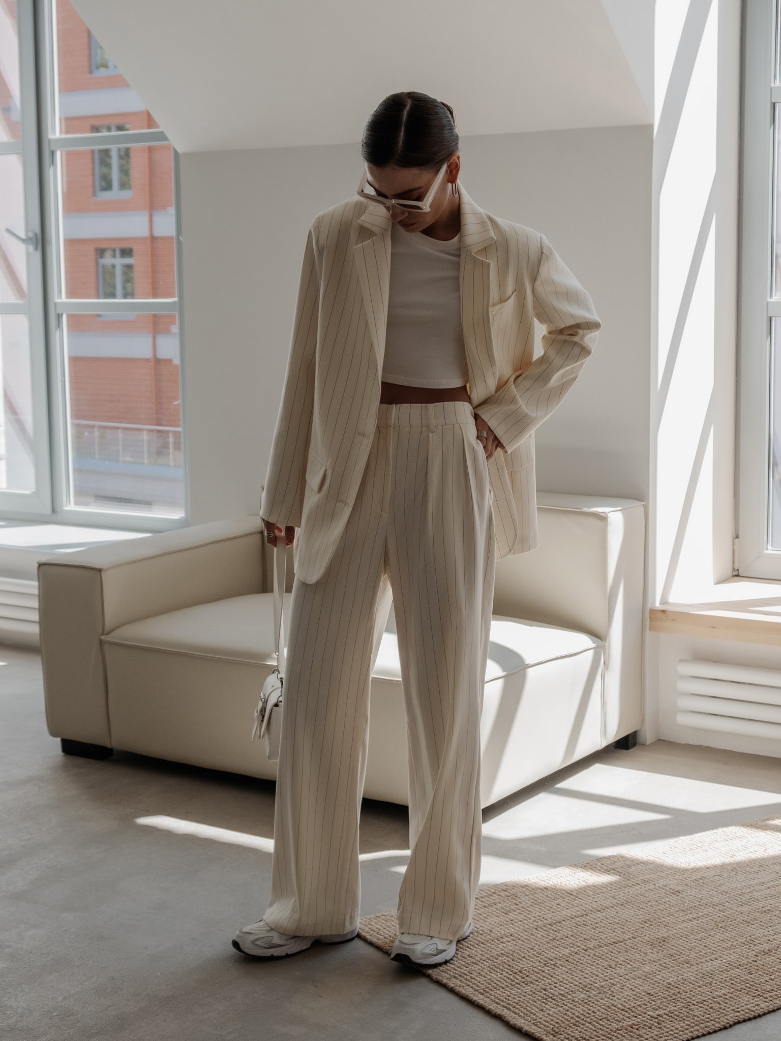 سترة مخططة ضيقة الصدر