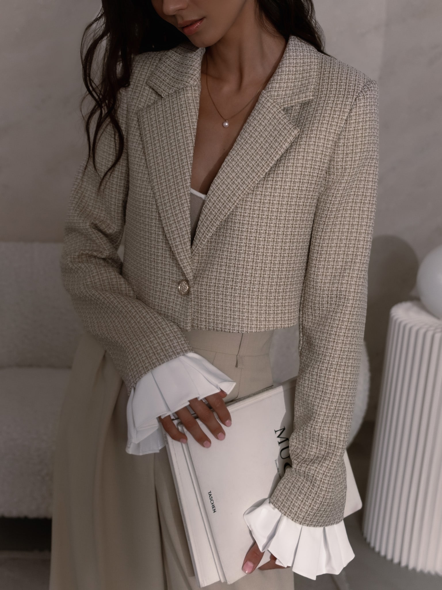 Cropped tweed jacket with sleeve inserts :: LICHI - Online fashion