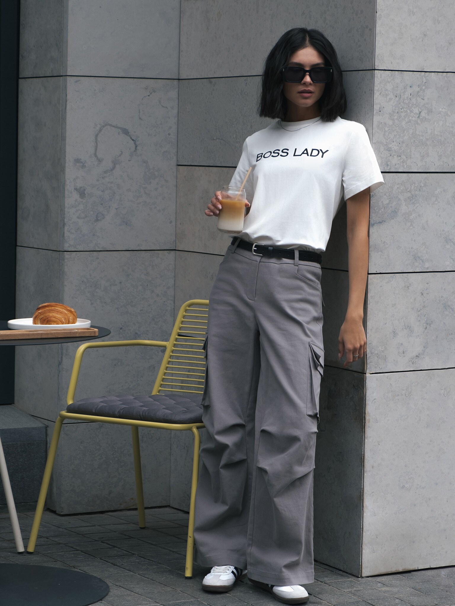 Loose low-rise cargo trousers :: LICHI - Online fashion store