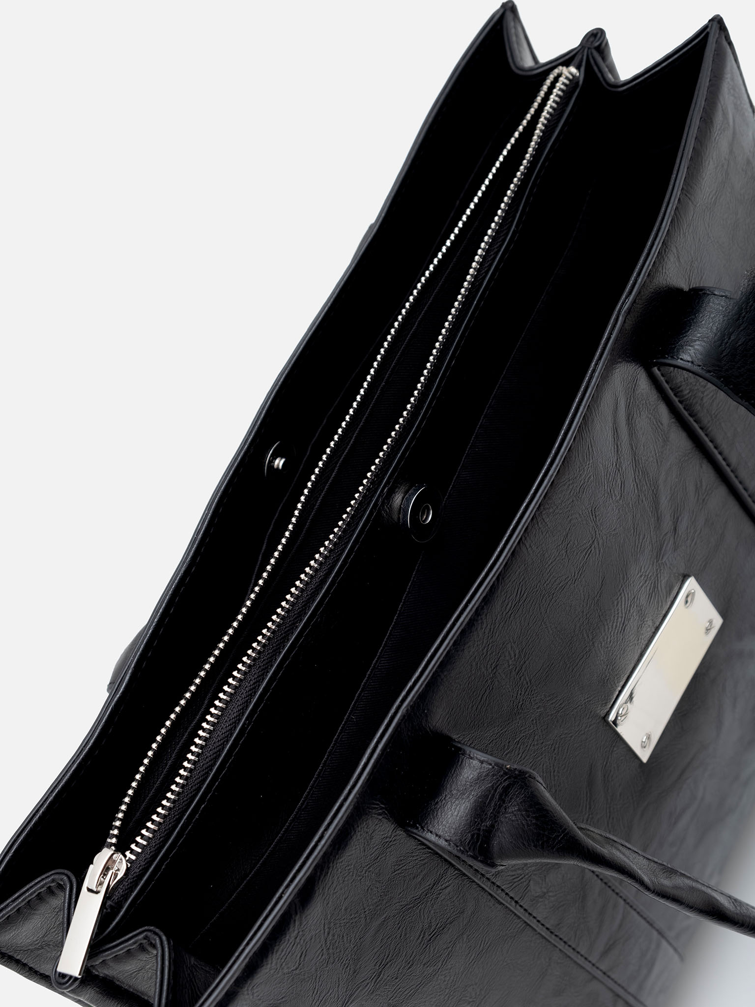 Сумка-тоут с широкими ручками