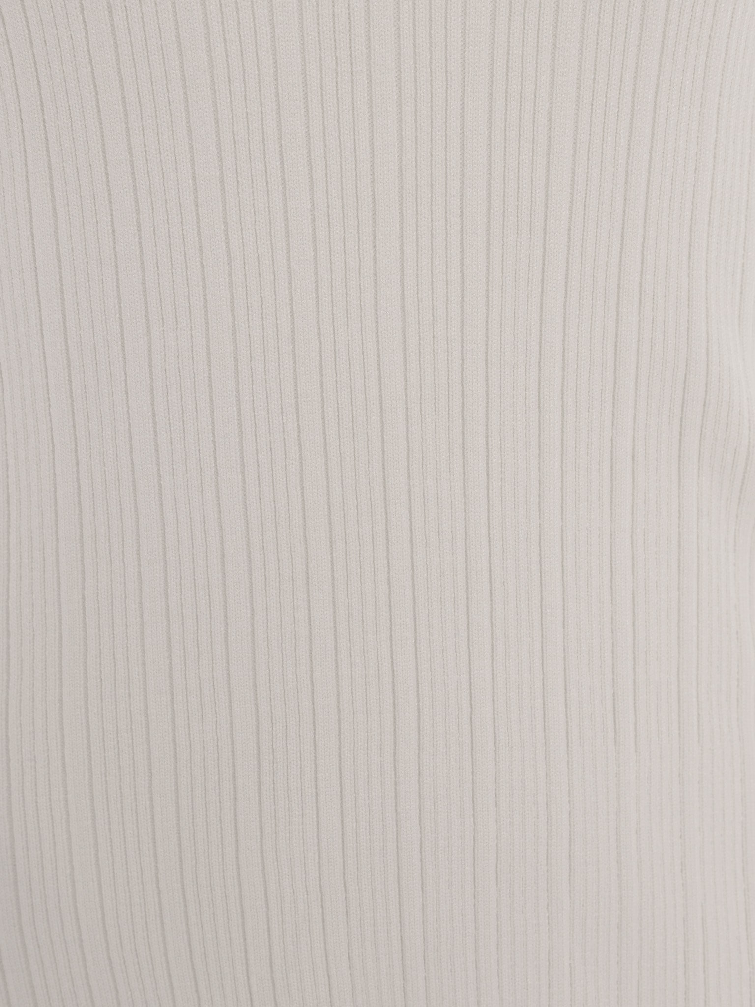 Ribbed turtleneck with collar ruffles