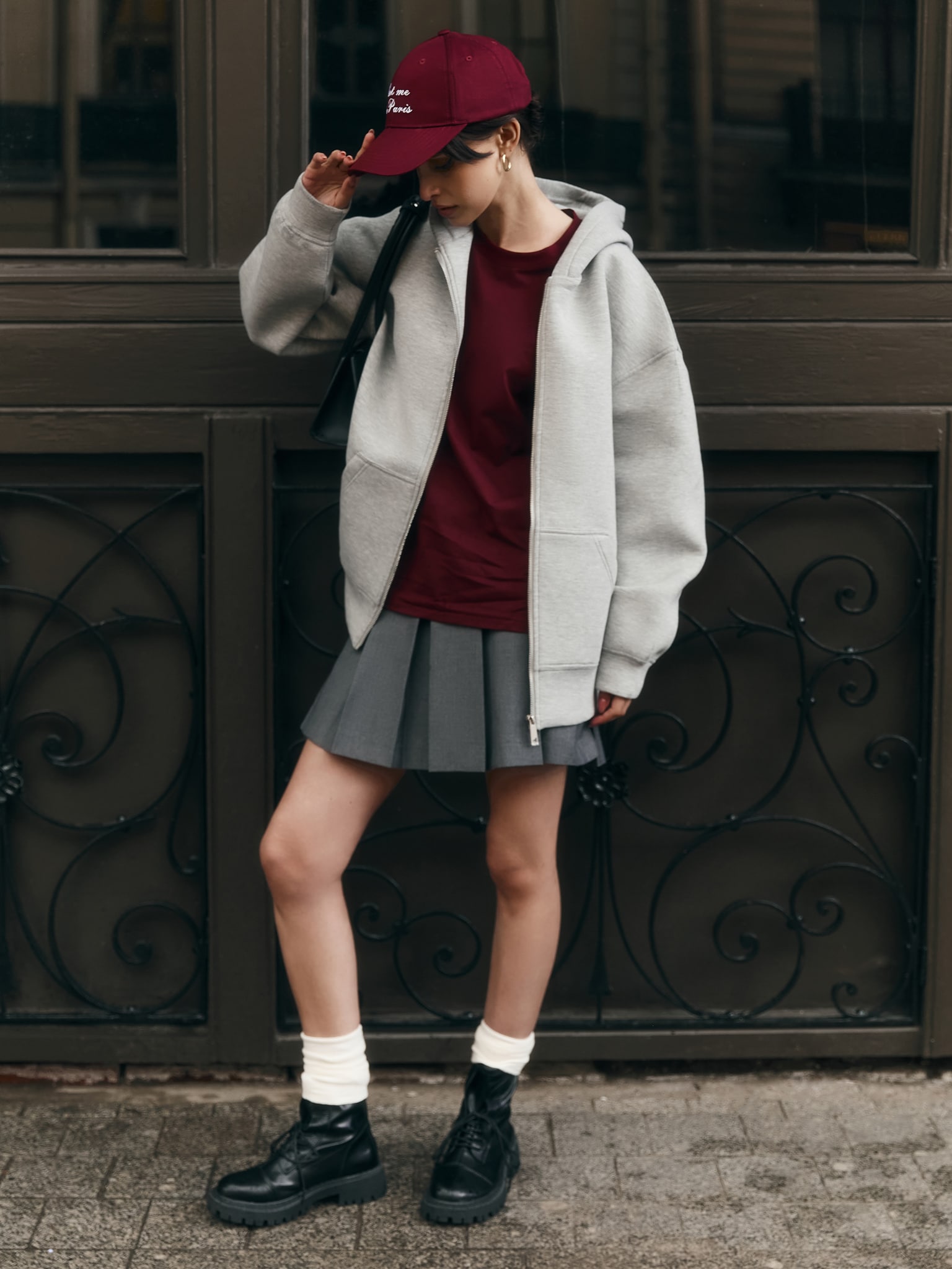 Bluza oversize z kapturem zapinana na zamek