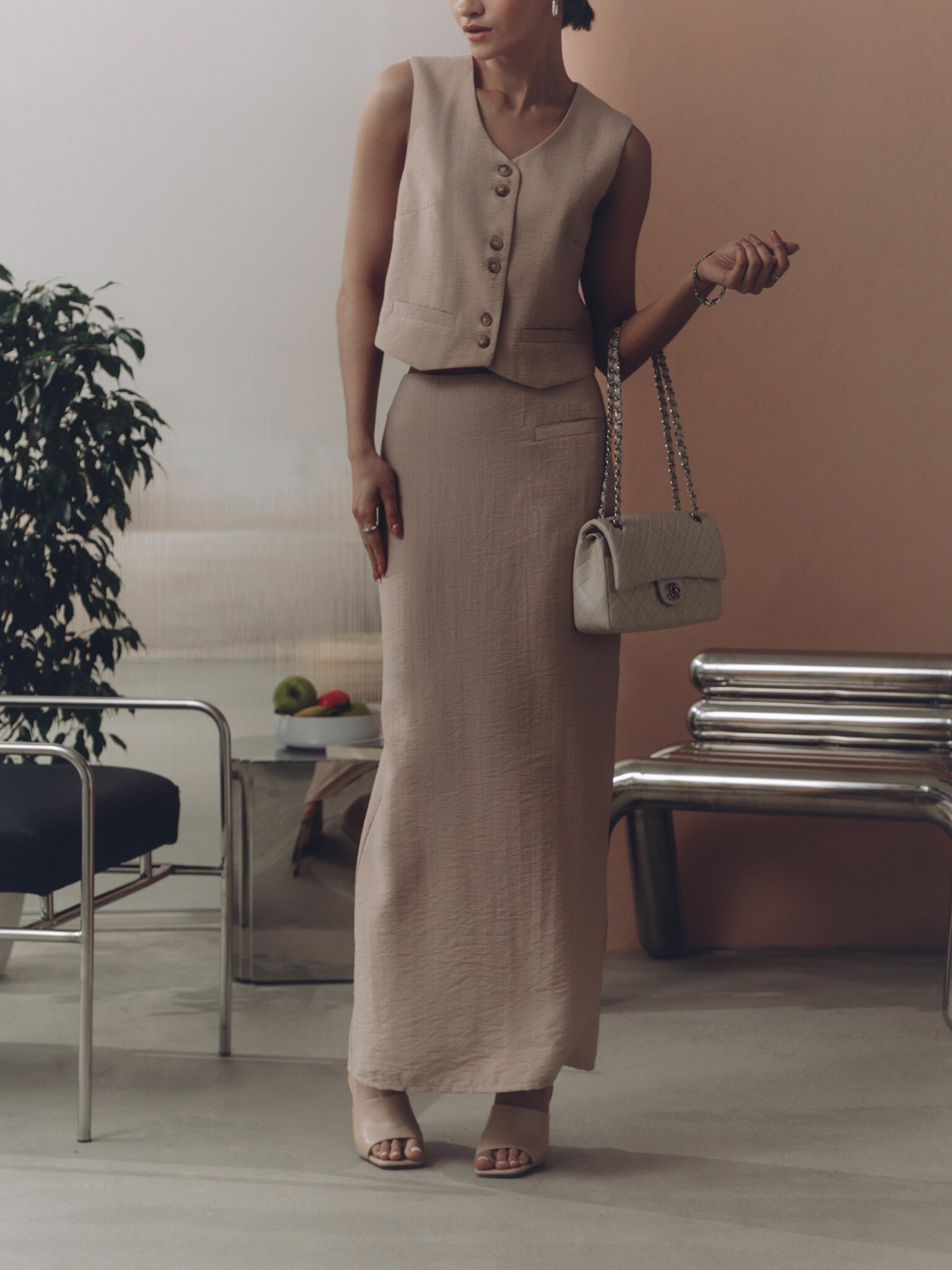 Straight maxi skirt with decorative side pocket