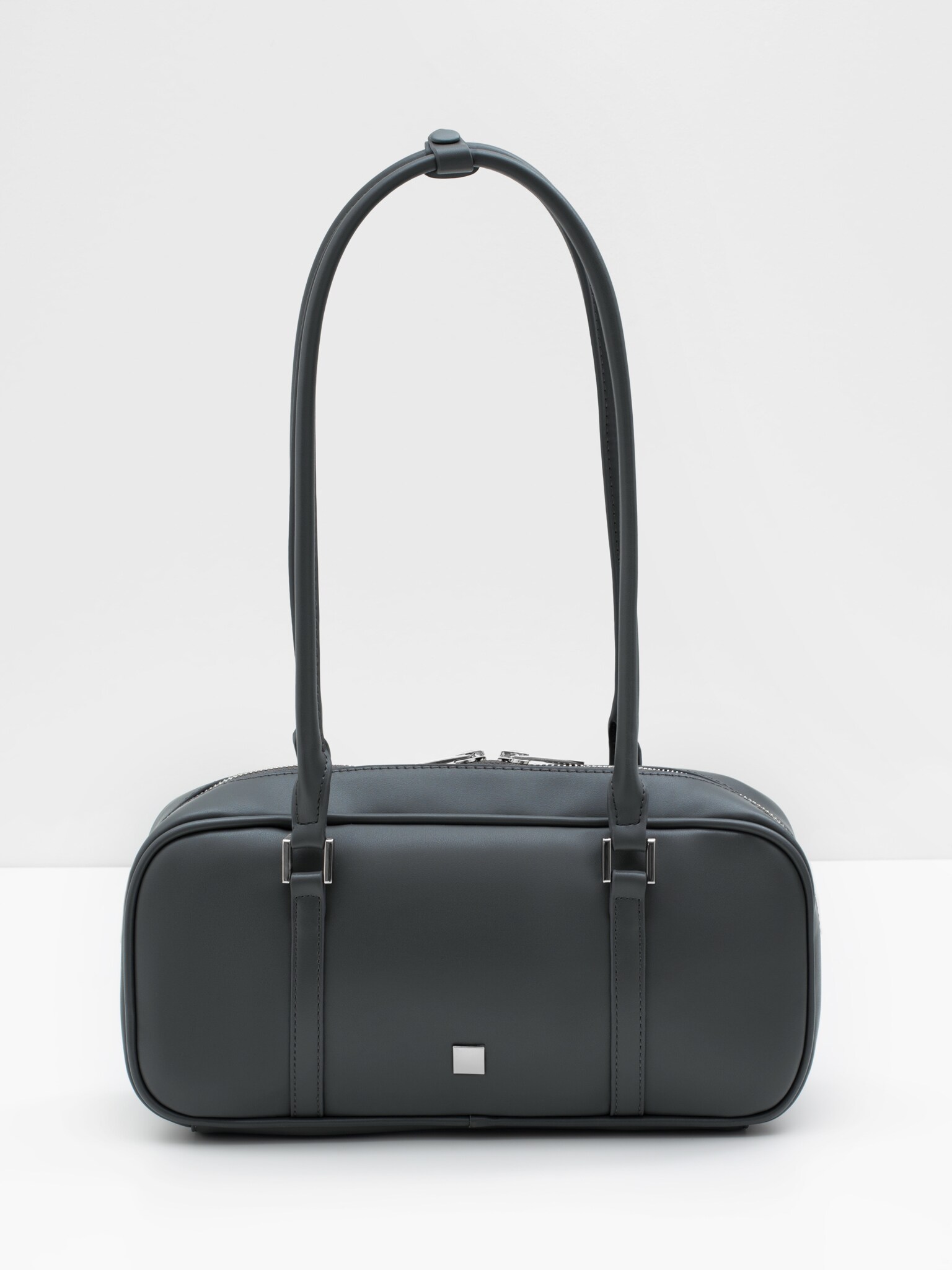 Rectangular bag with slim handles :: LICHI - Online fashion store