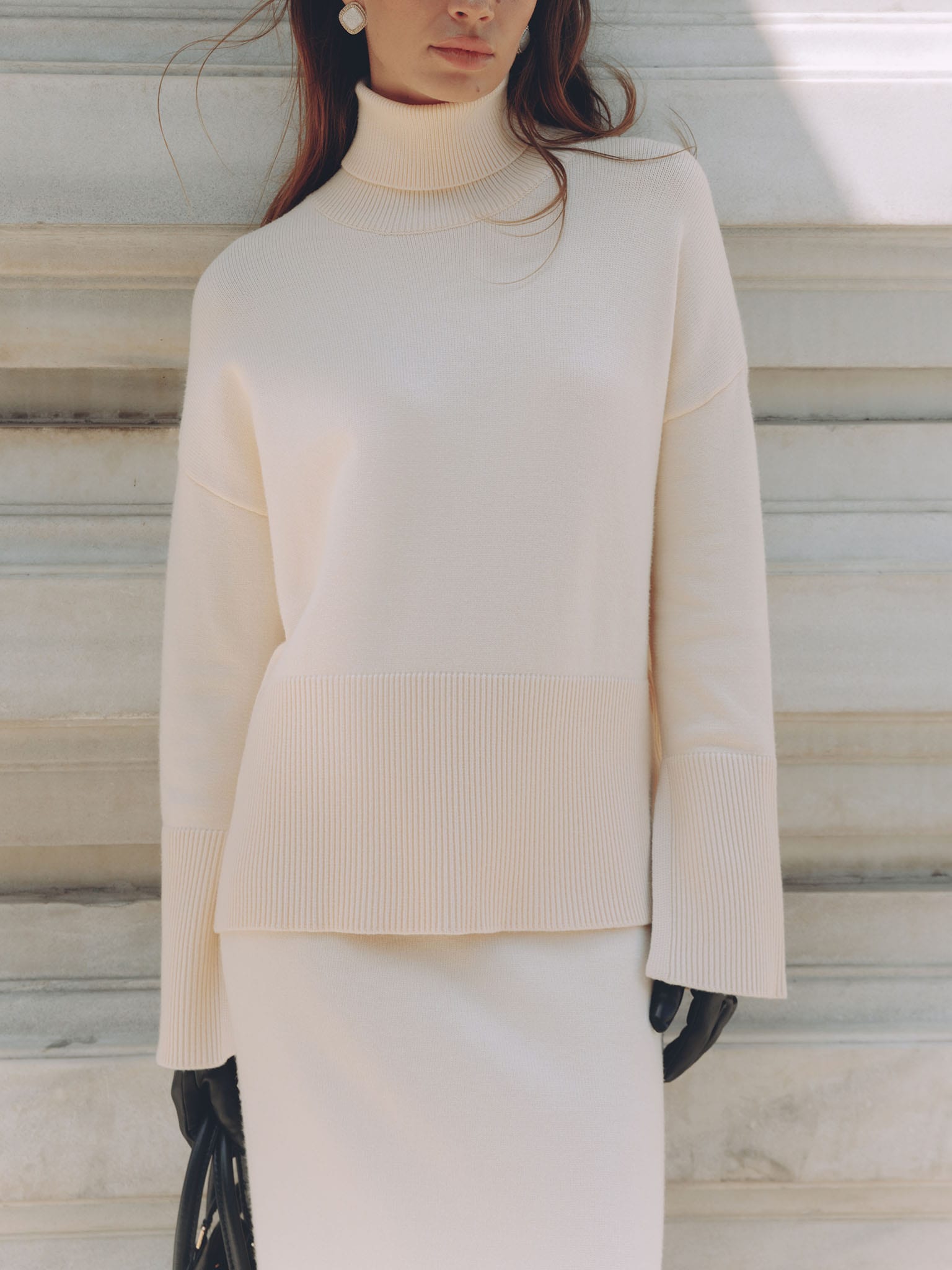 Oversized jersey sweater with ribbed details